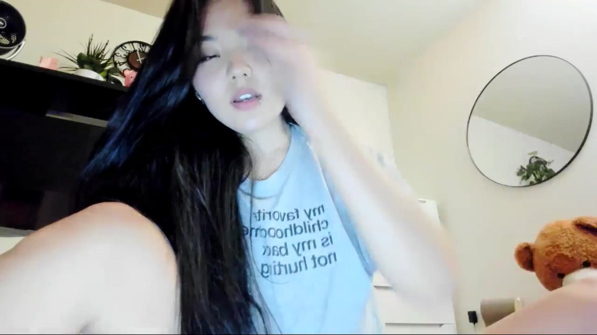 Gallery image thumbnail from Melody__K's myfreecams stream on, 05/29/2025, 08:10 image 15 of 20