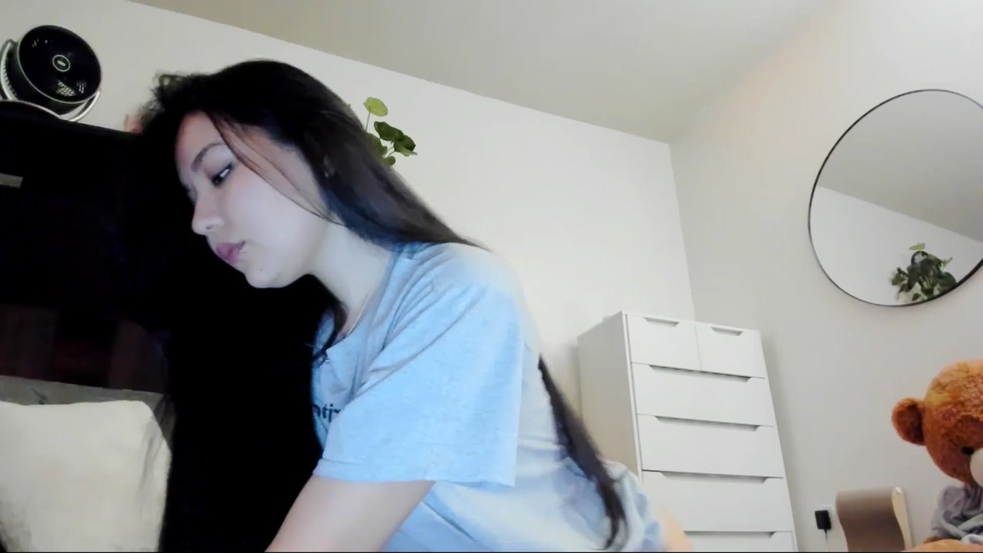 Gallery image thumbnail from Melody__K's myfreecams stream on, 05/29/2025, 08:10 image 8 of 20