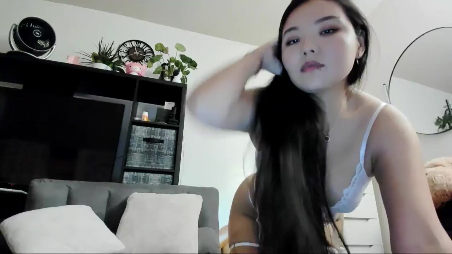 Gallery image thumbnail from Melody__K's myfreecams stream on, 06/06/2025, 08:08 image 13 of 20