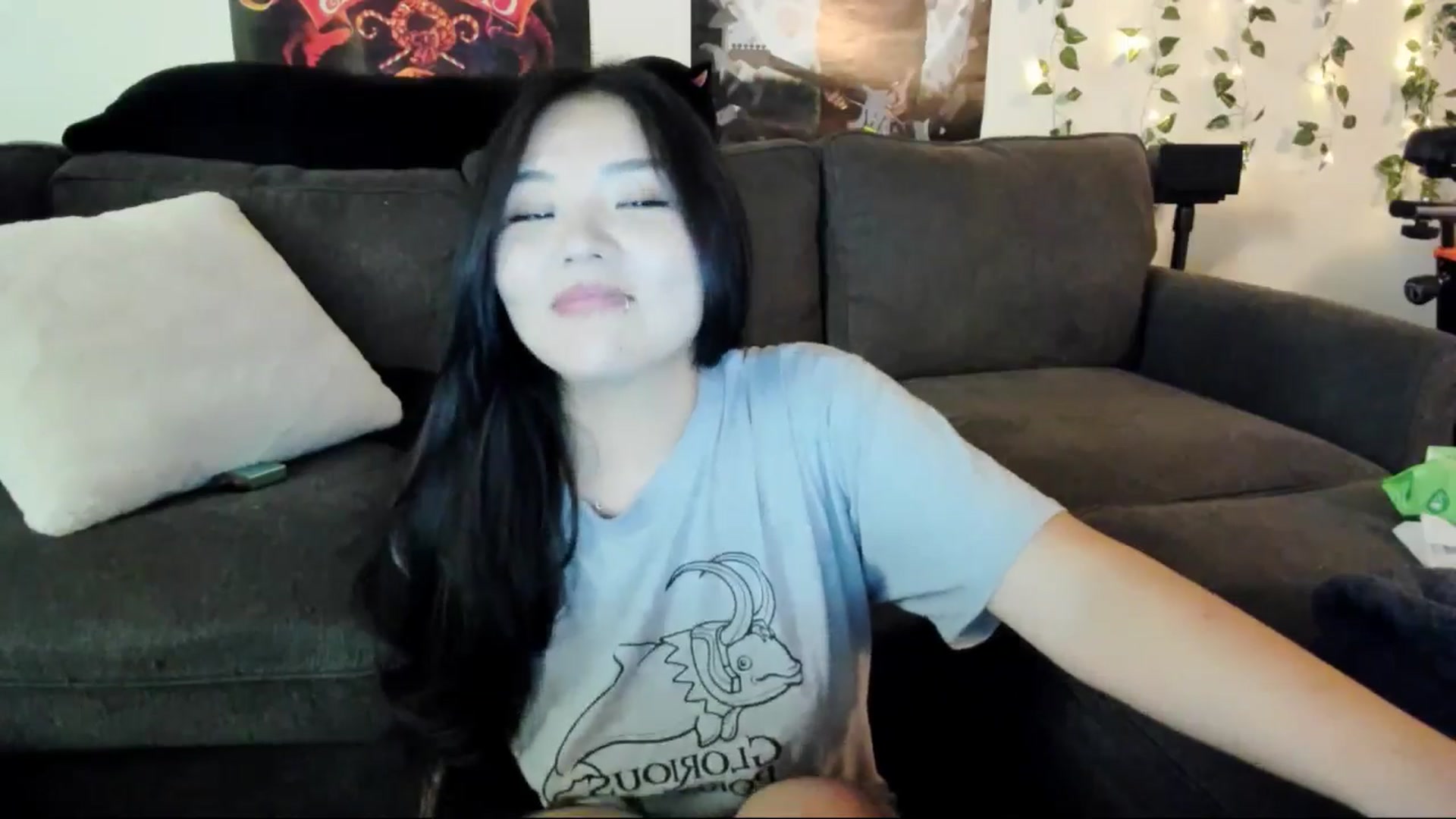 Gallery image thumbnail from Melody__K's myfreecams stream on, 06/14/2025, 08:24 image 14 of 20