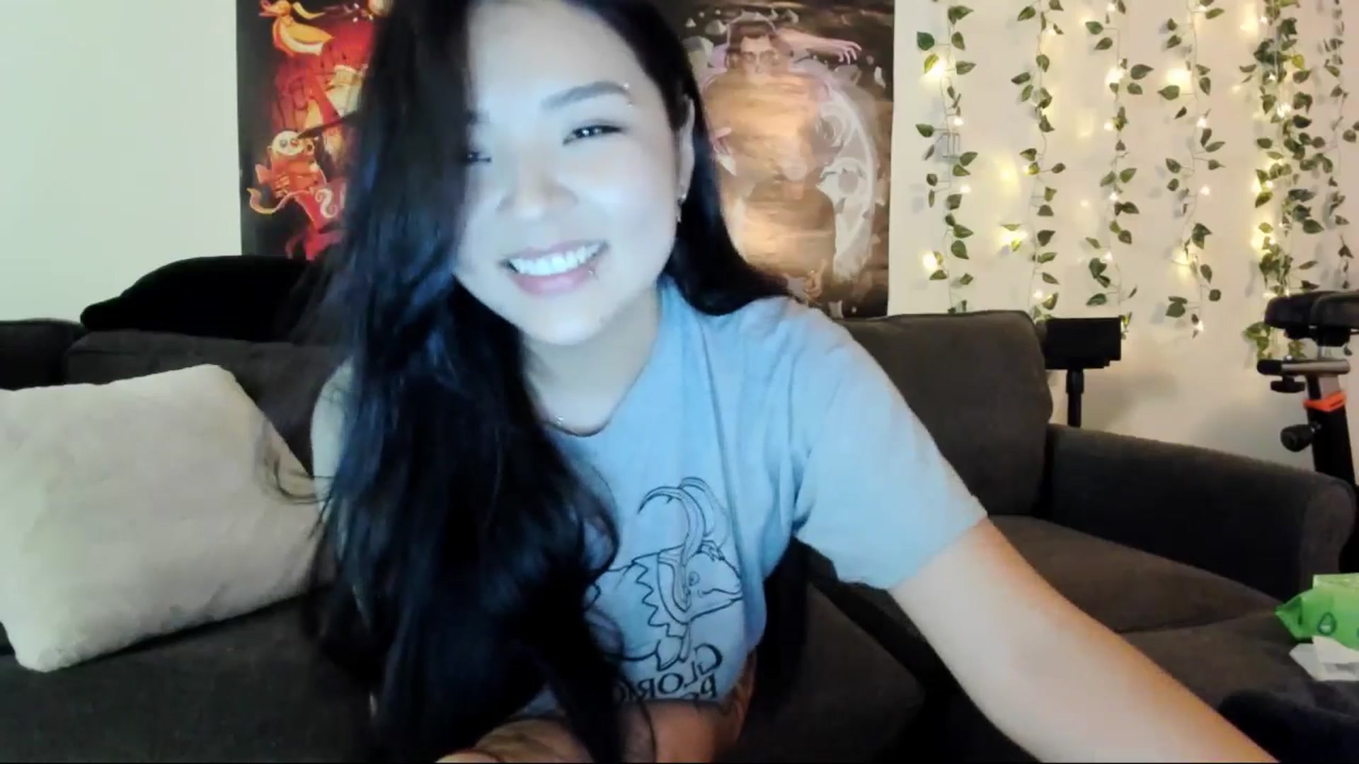 Gallery image thumbnail from Melody__K's myfreecams stream on, 06/14/2025, 08:24 image 19 of 20