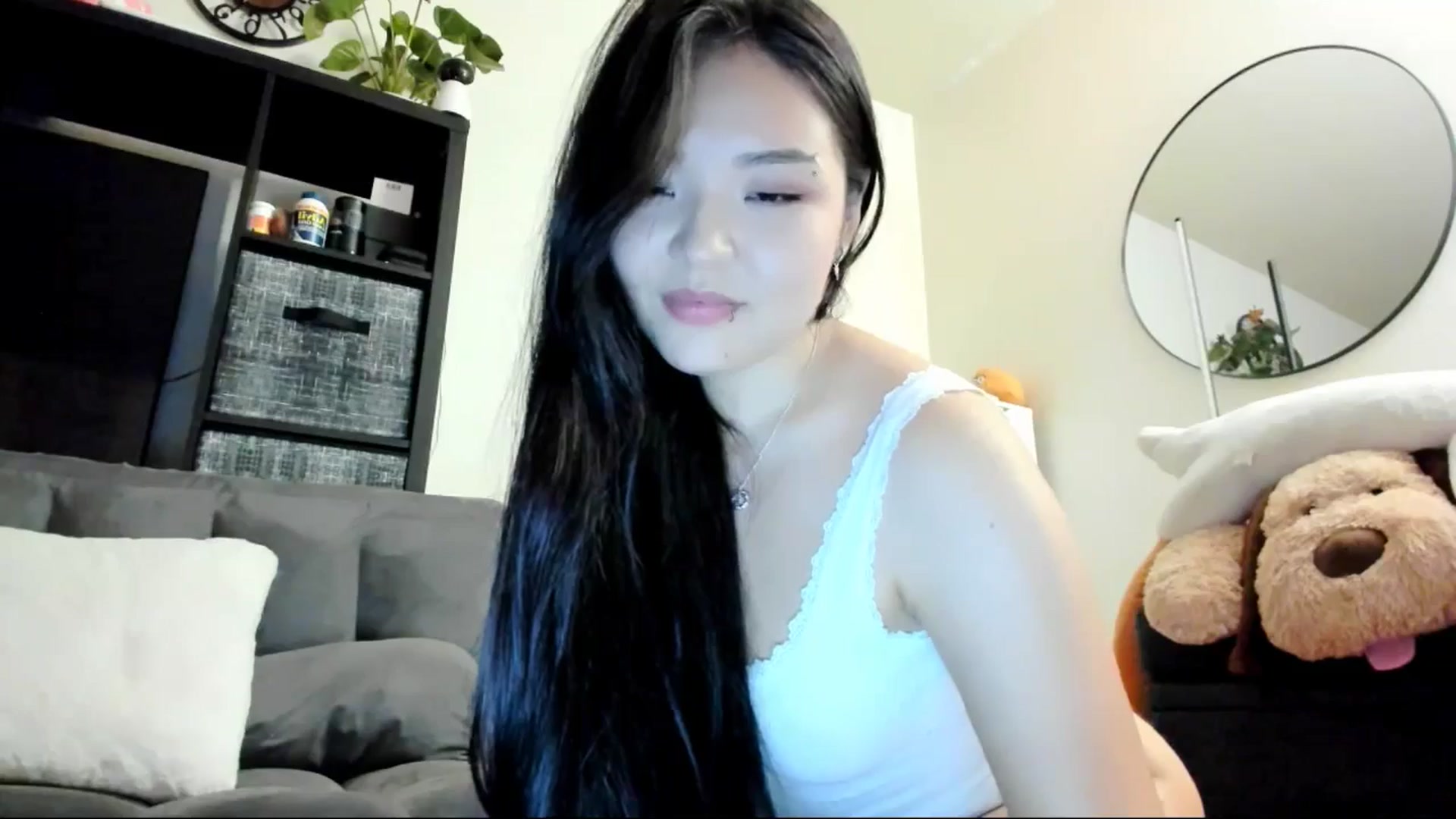 Gallery image thumbnail from Melody__K's myfreecams stream on, 06/18/2025, 07:18 image 13 of 20
