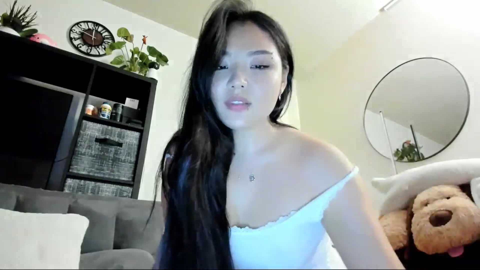 Gallery image thumbnail from Melody__K's myfreecams stream on, 06/18/2025, 07:18 image 18 of 20