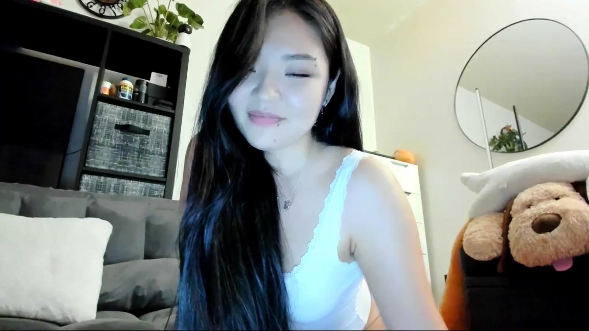 Gallery image thumbnail from Melody__K's myfreecams stream on, 06/18/2025, 07:18 image 6 of 20