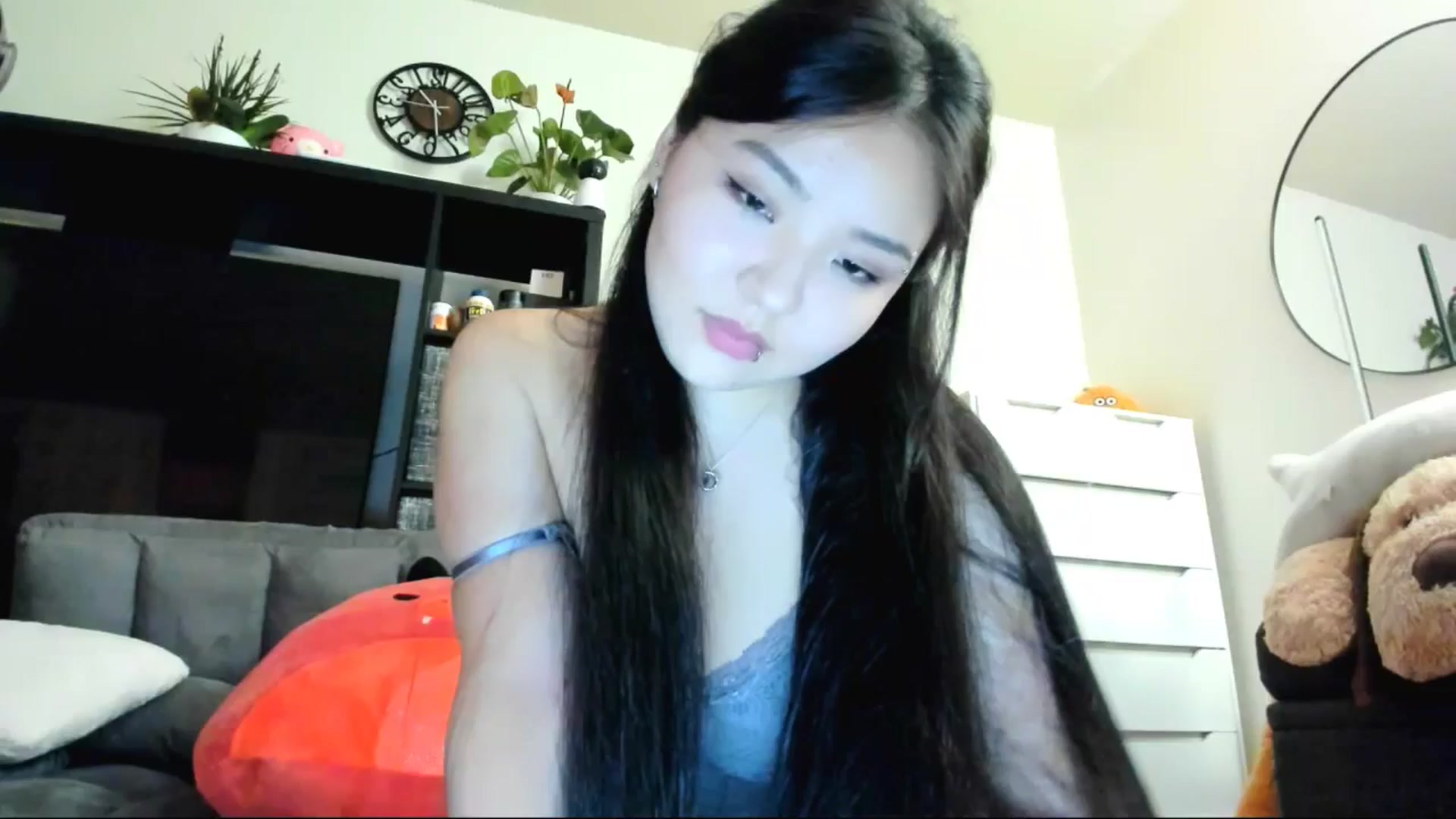 Gallery image thumbnail from Melody__K's myfreecams stream on, 06/21/2025, 08:47 image 1 of 20