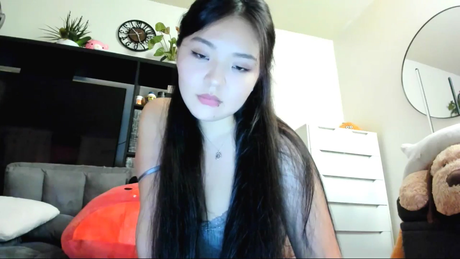 Gallery image thumbnail from Melody__K's myfreecams stream on, 06/21/2025, 08:47 image 4 of 20