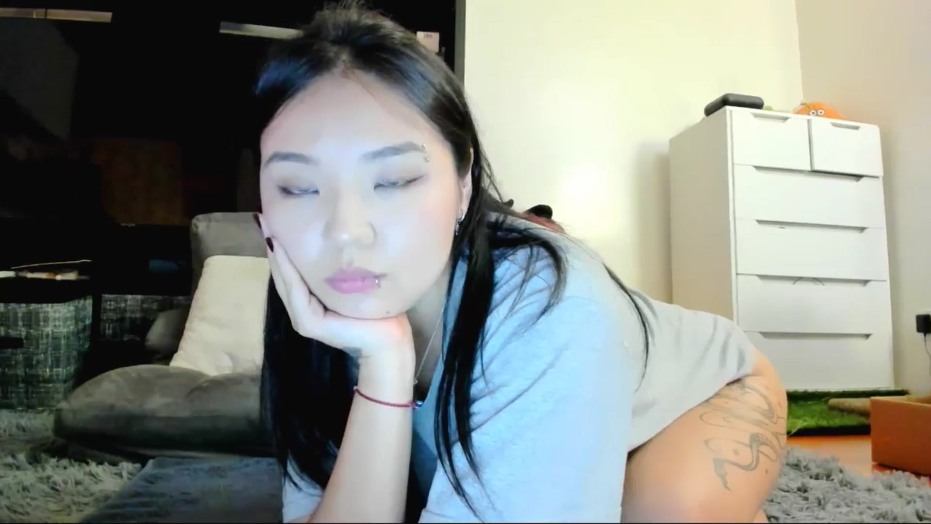 Gallery image thumbnail from Melody__K's myfreecams stream on, 07/16/2025, 06:31 image 10 of 20
