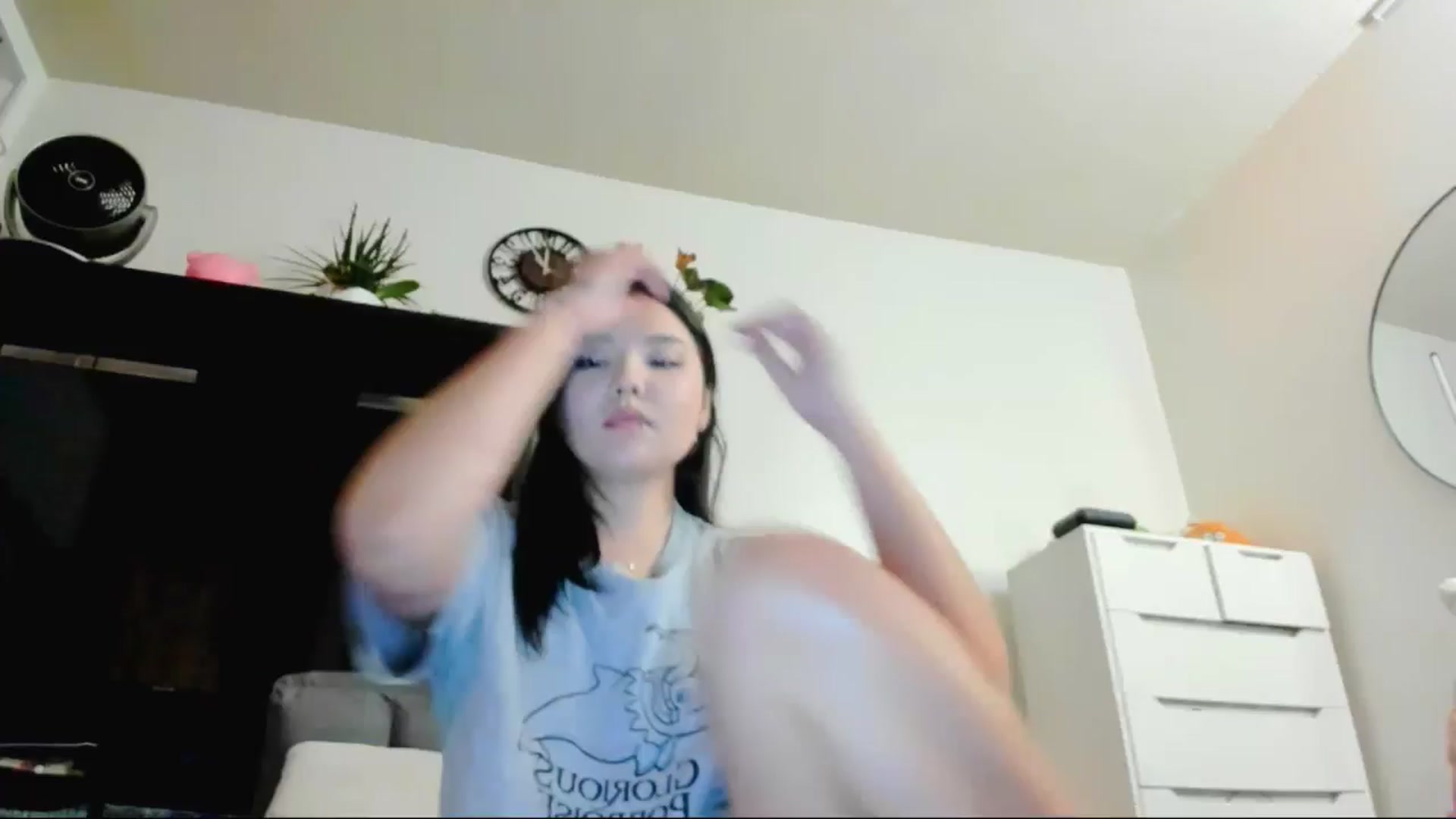 Gallery image thumbnail from Melody__K's myfreecams stream on, 07/16/2025, 07:10 image 19 of 20