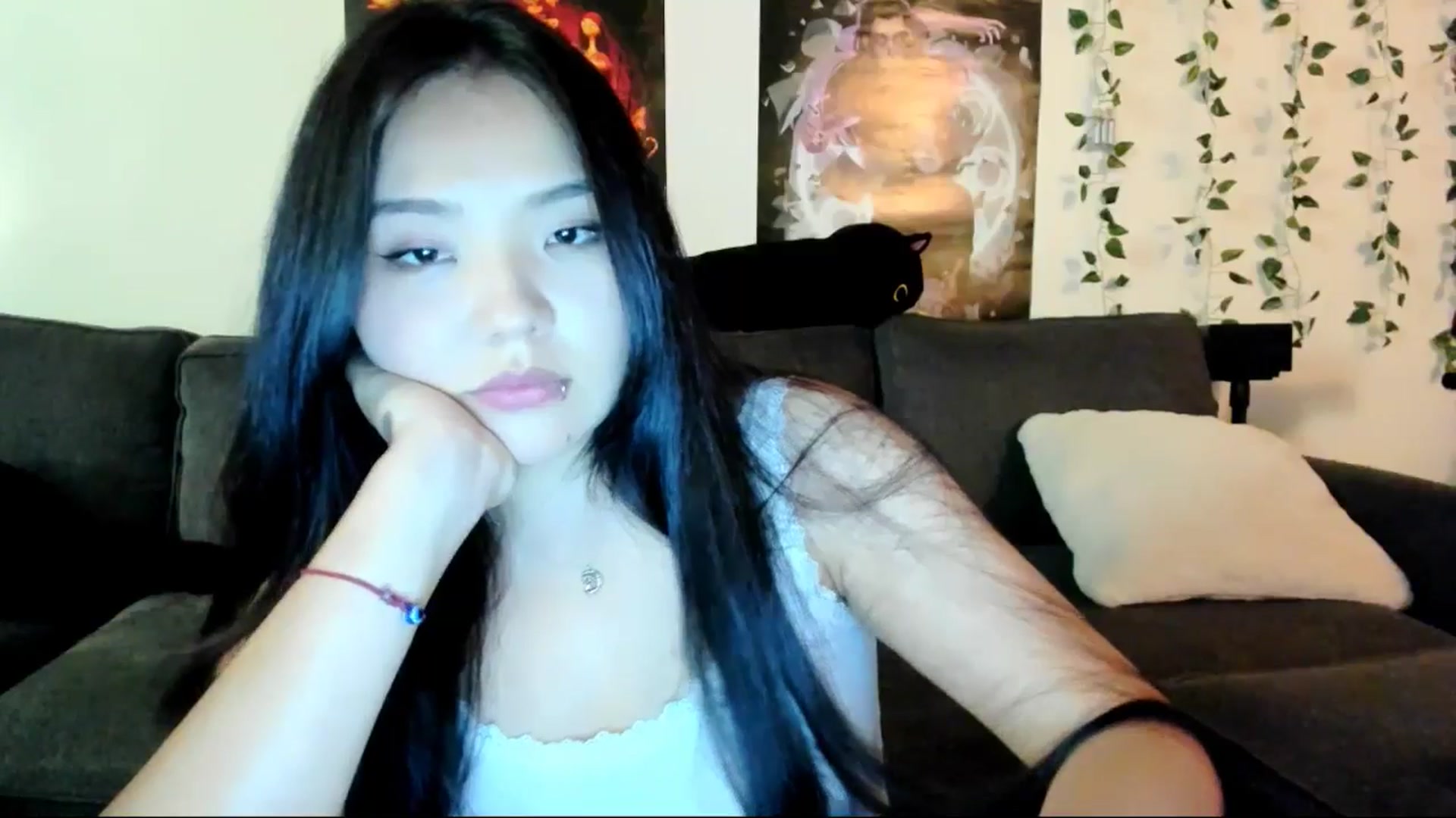 Gallery image thumbnail from Melody__K's myfreecams stream on, 07/20/2025, 08:31 image 4 of 20