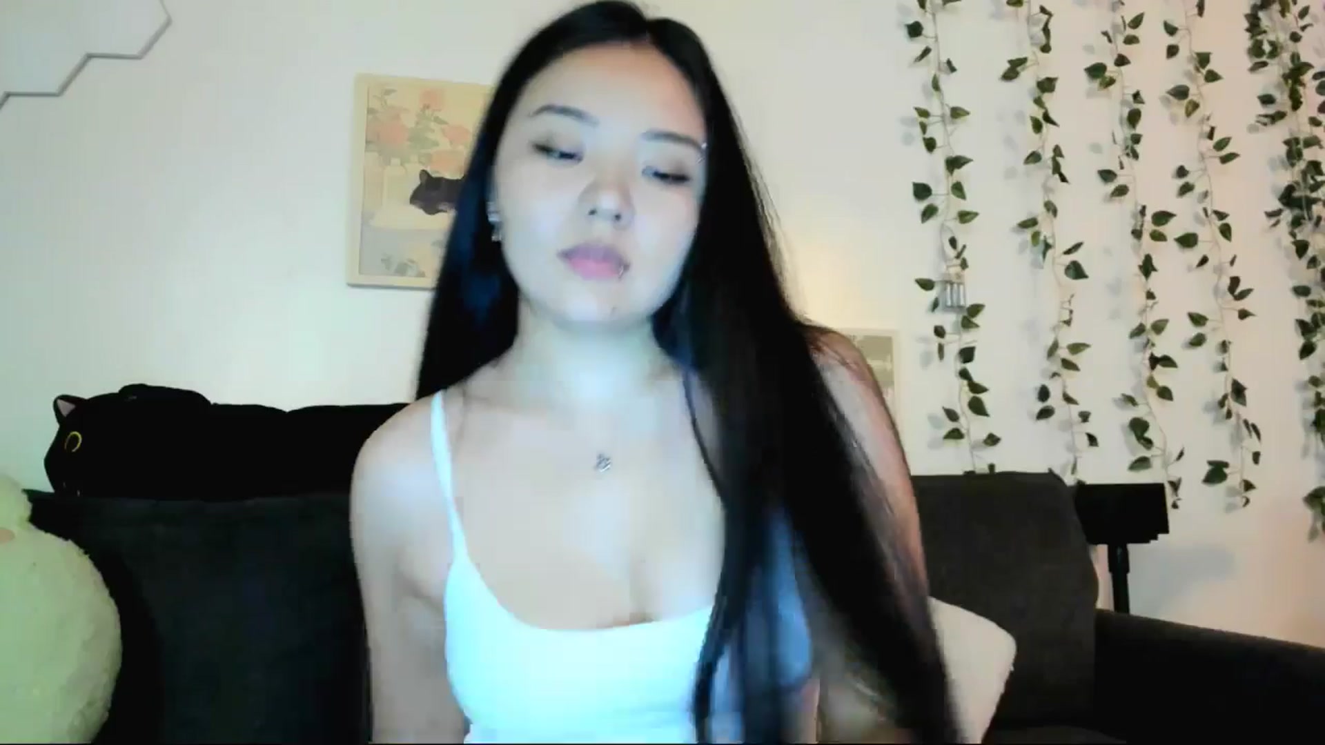 Gallery image thumbnail from Melody__K's myfreecams stream on, 07/31/2025, 10:07 image 17 of 20