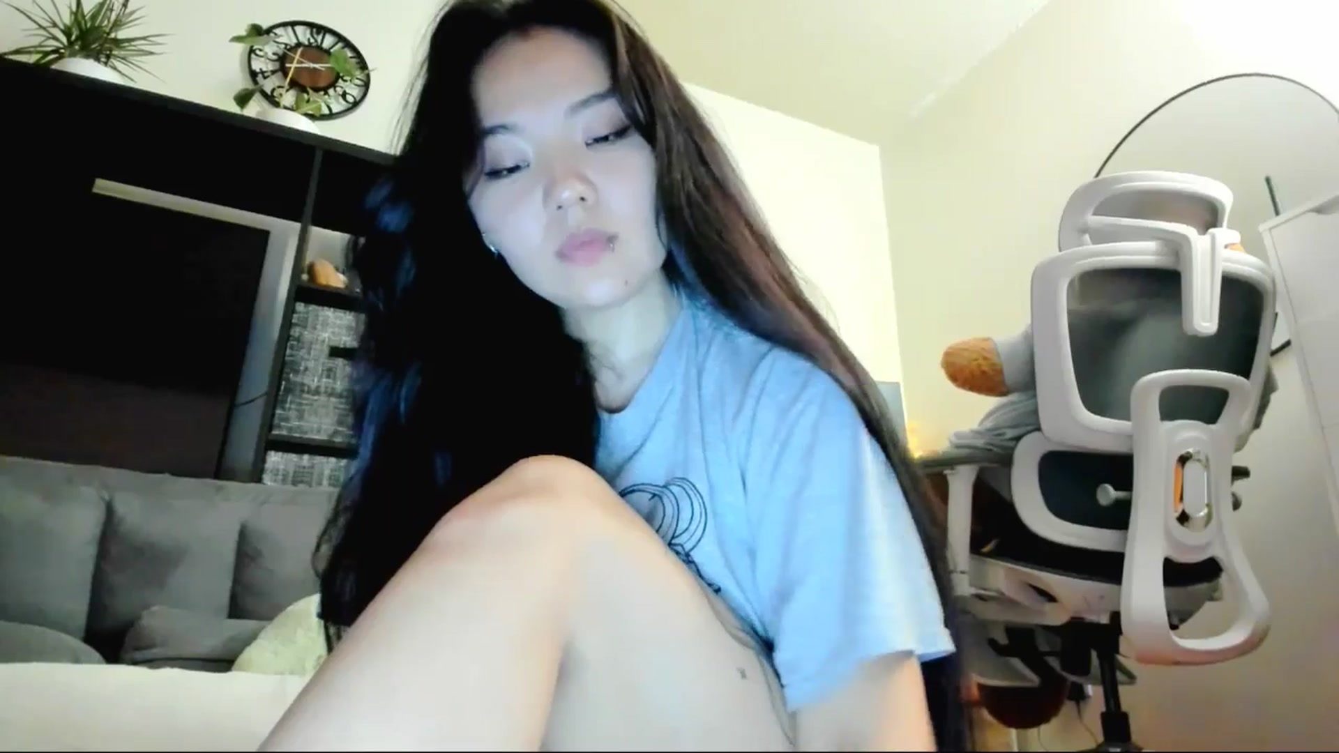 Gallery image thumbnail from Melody__K's myfreecams stream on, 08/27/2025, 11:01 image 18 of 20
