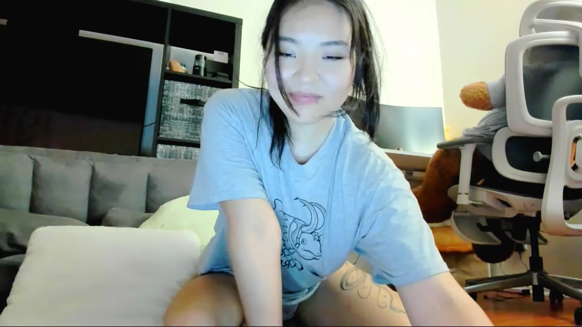 Gallery image thumbnail from Melody__K's myfreecams stream on, 08/27/2025, 11:01 image 2 of 20