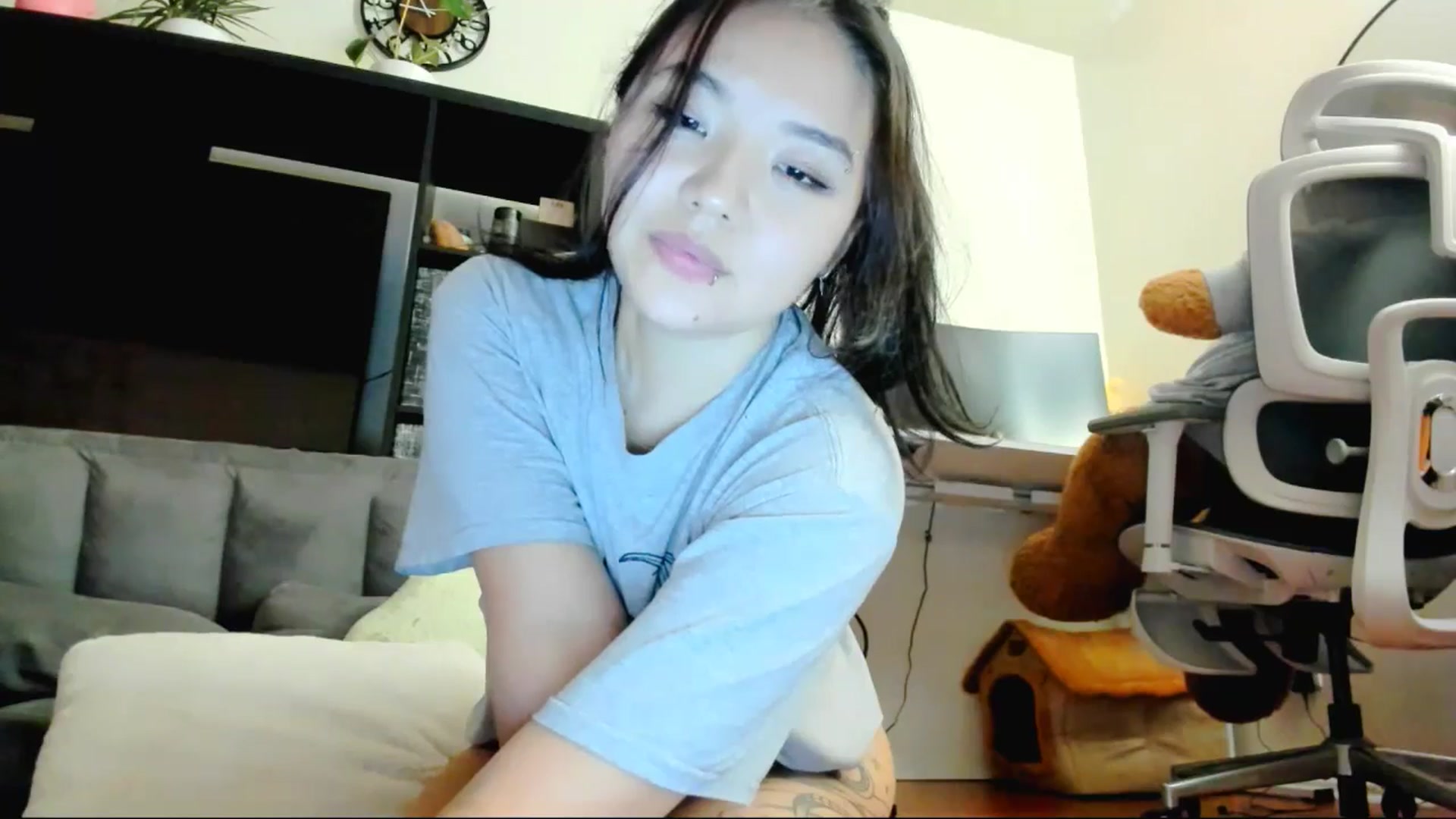 Gallery image thumbnail from Melody__K's myfreecams stream on, 08/27/2025, 11:01 image 3 of 20