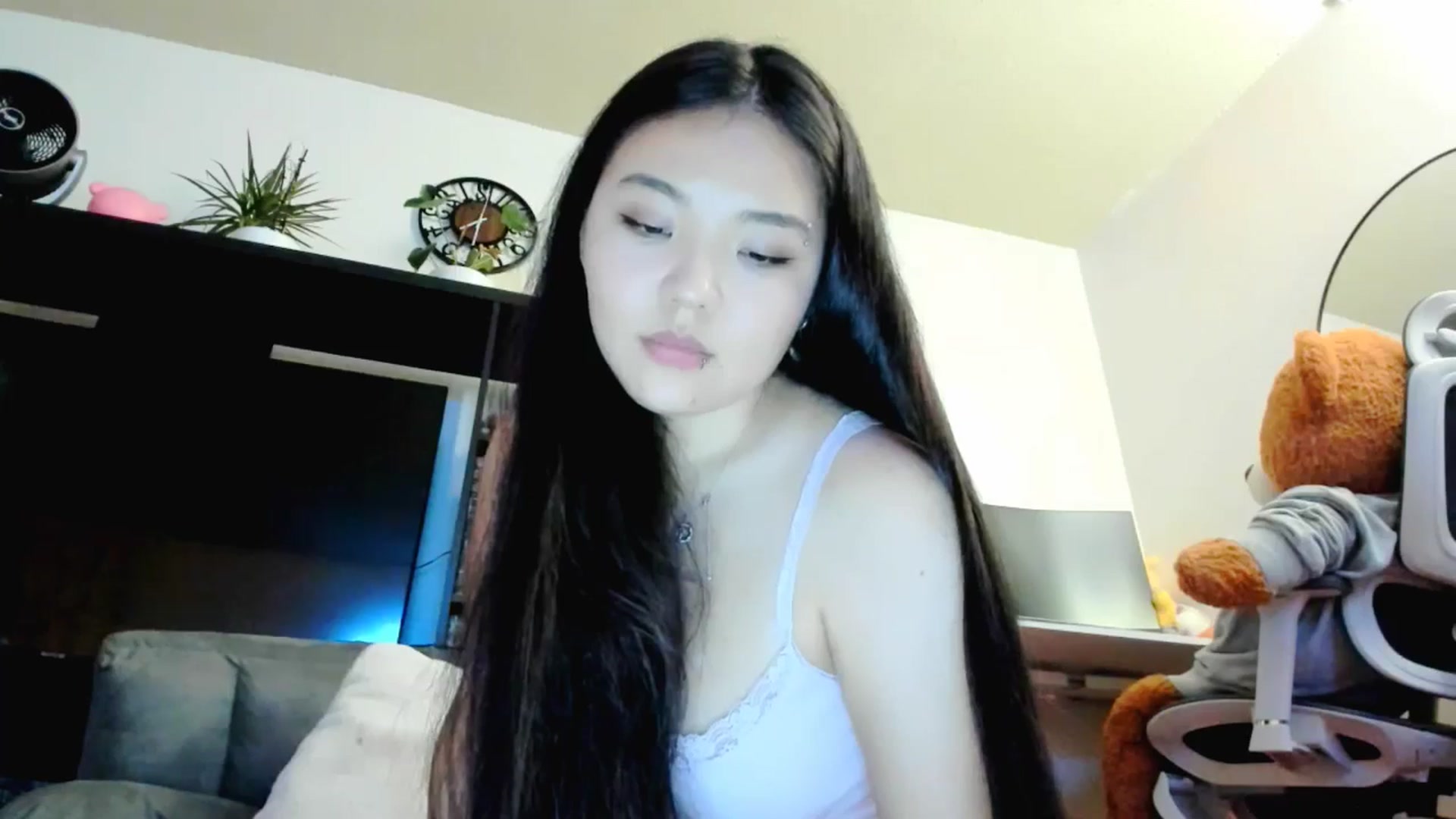 Gallery image thumbnail from Melody__K's myfreecams stream on, 08/30/2025, 11:33 image 19 of 20