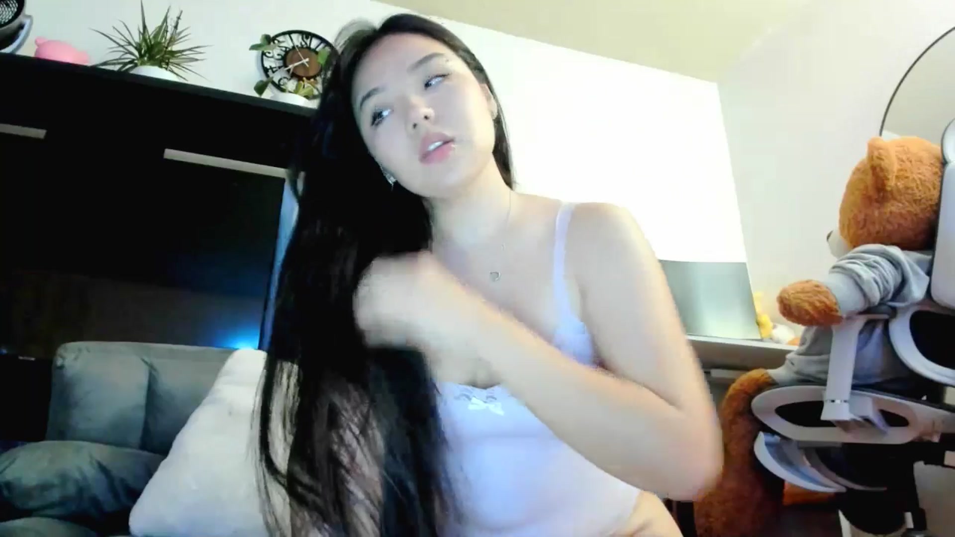 Gallery image thumbnail from Melody__K's myfreecams stream on, 08/30/2025, 11:33 image 7 of 20