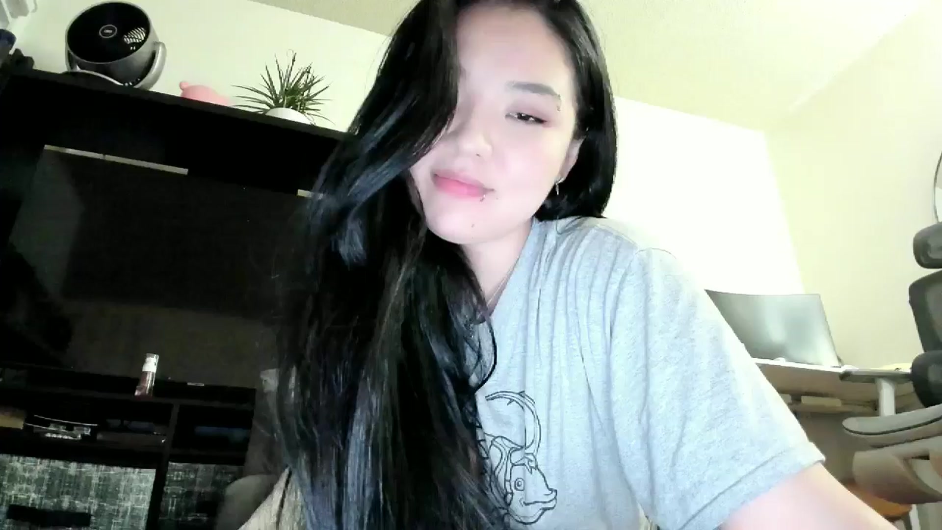 Gallery image thumbnail from Melody__K's myfreecams stream on, 10/10/2025, 09:15 image 1 of 20