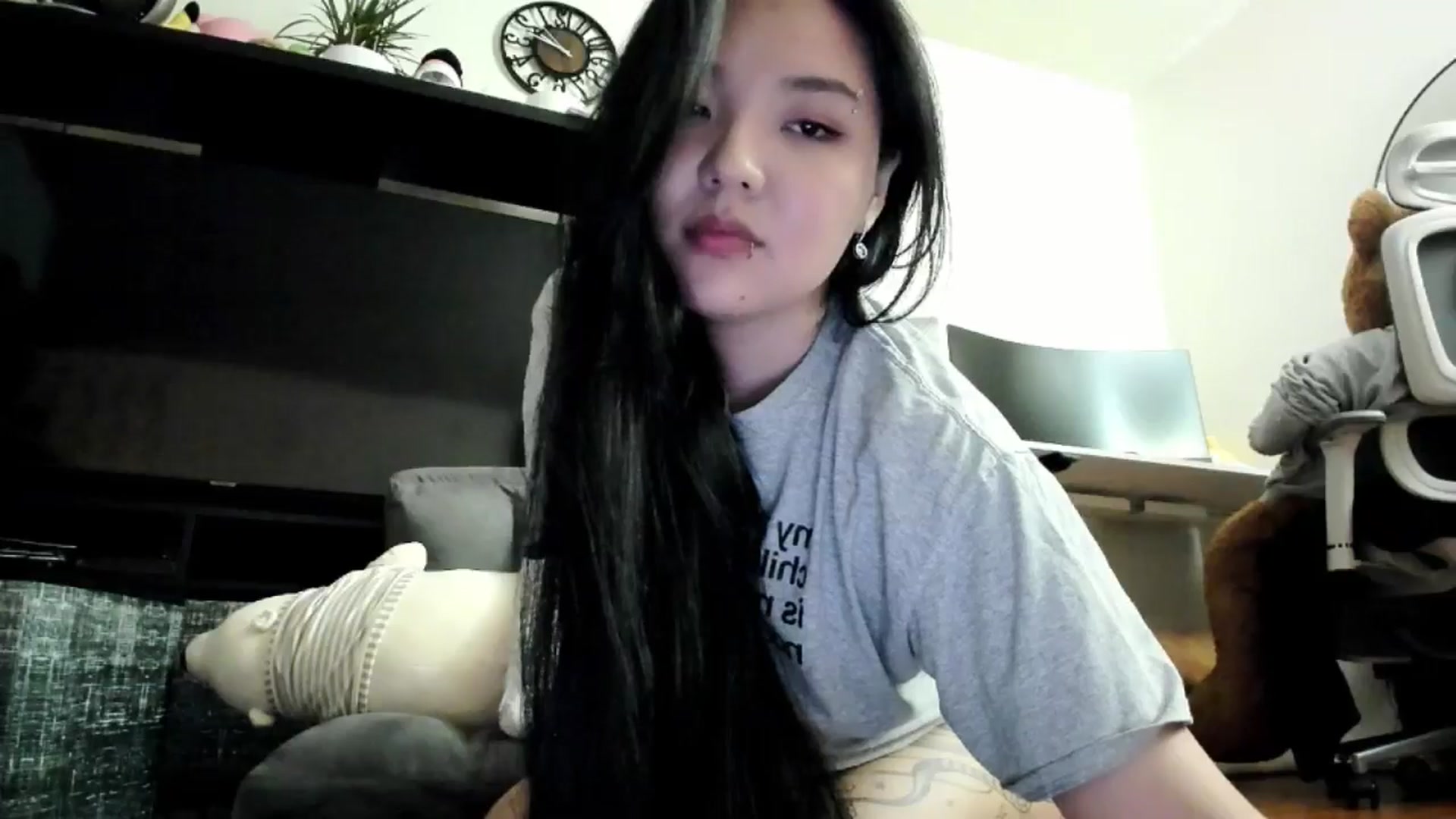Gallery image thumbnail from Melody__K's myfreecams stream on, 10/23/2025, 09:27 image 2 of 20