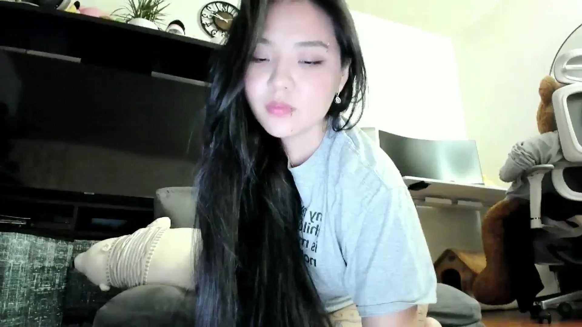 Gallery image thumbnail from Melody__K's myfreecams stream on, 10/23/2025, 09:27 image 3 of 20