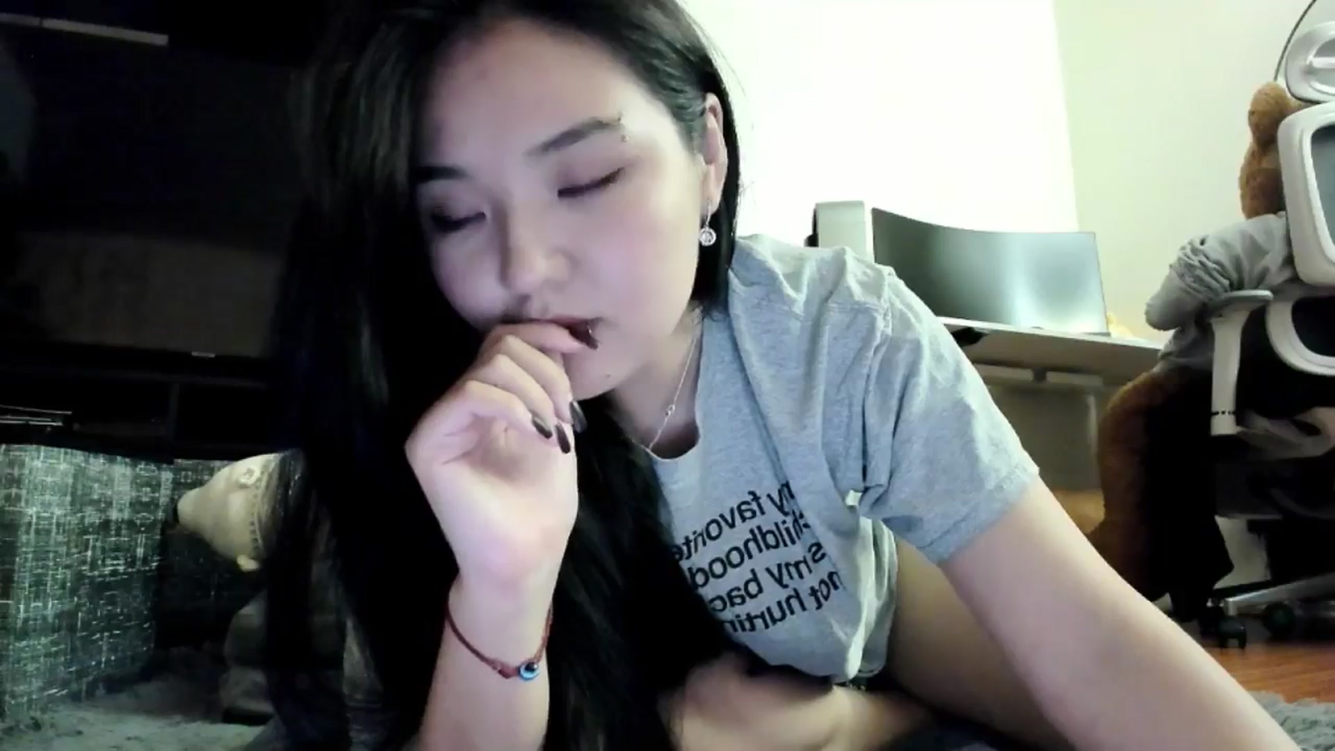 Gallery image thumbnail from Melody__K's myfreecams stream on, 10/23/2025, 09:27 image 15 of 20