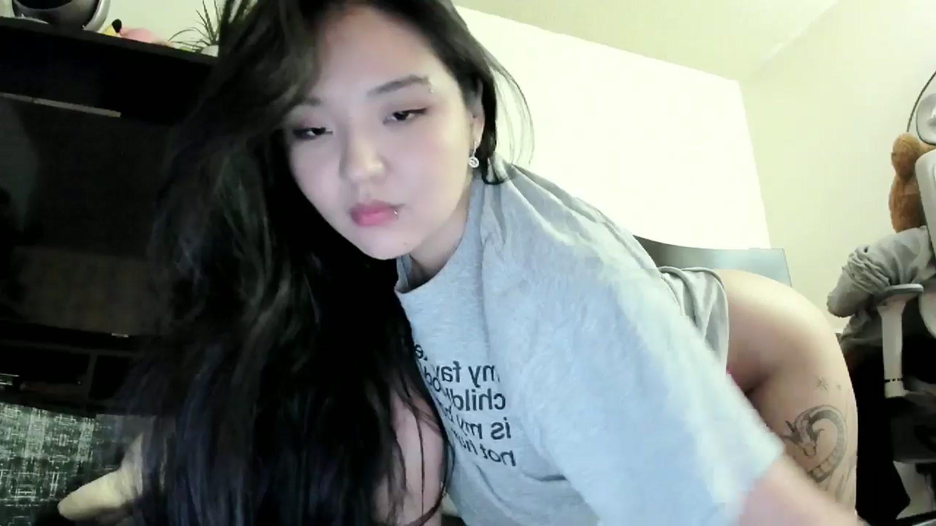 Gallery image thumbnail from Melody__K's myfreecams stream on, 10/23/2025, 10:39 image 17 of 20