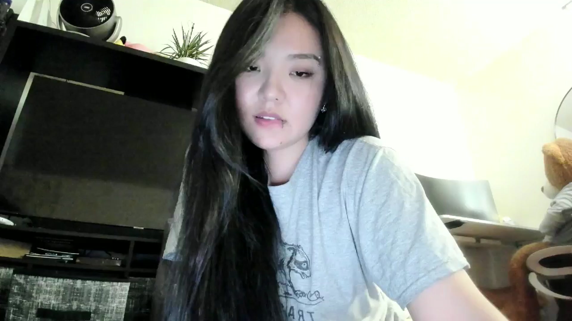 Gallery image thumbnail from Melody__K's myfreecams stream on, 10/30/2025, 08:20 image 1 of 20