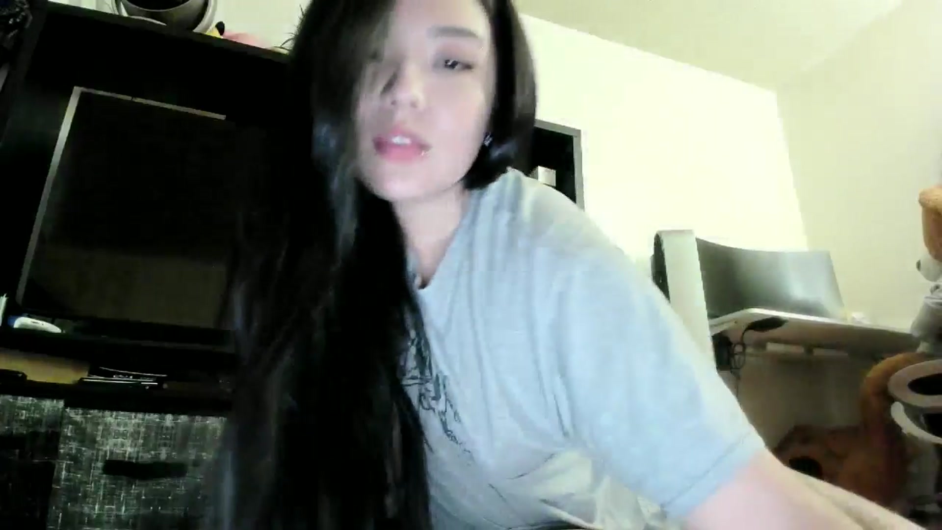 Gallery image thumbnail from Melody__K's myfreecams stream on, 10/30/2025, 08:20 image 17 of 20