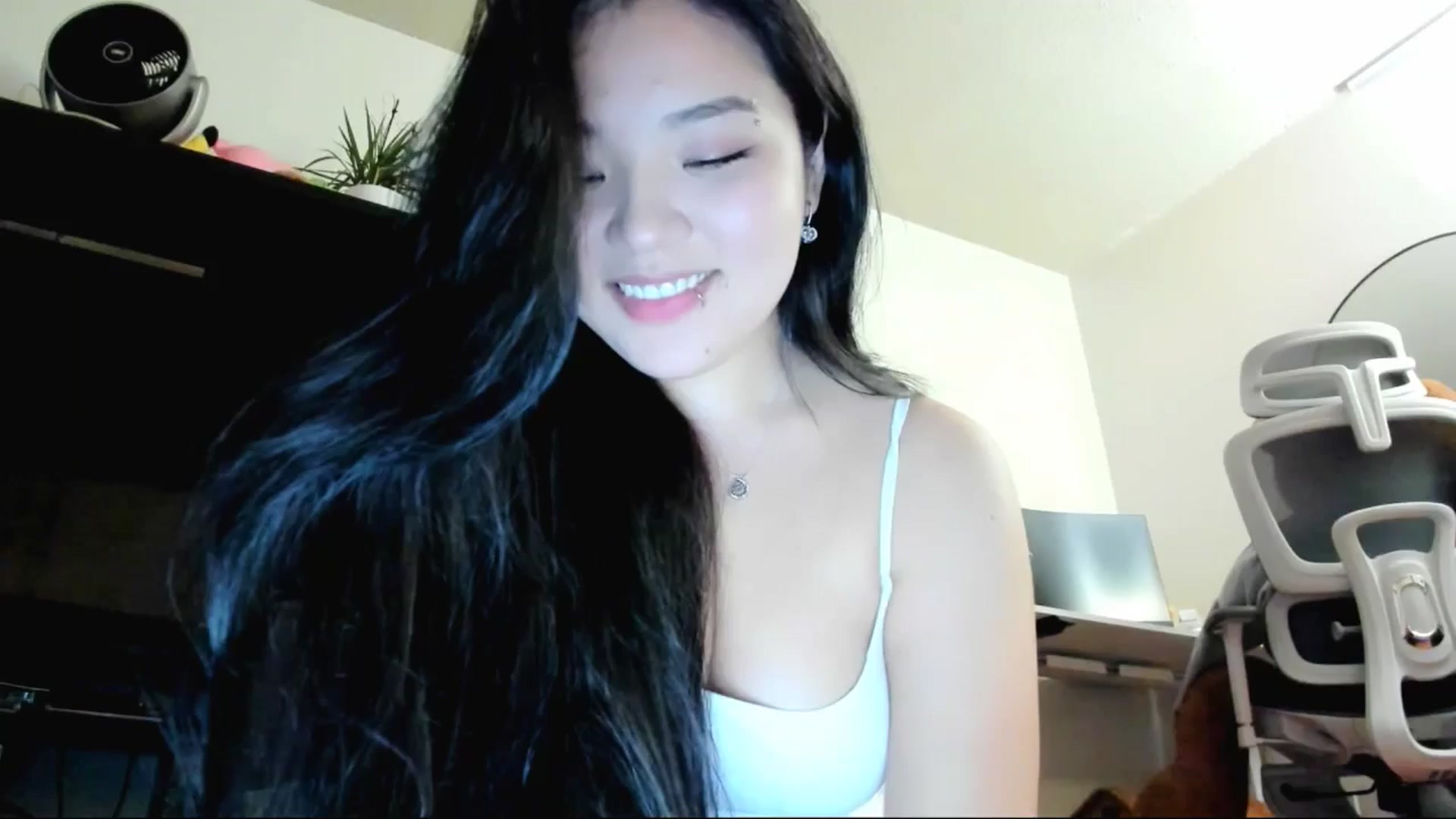 Gallery image thumbnail from Melody__K's myfreecams stream on, 11/04/2025, 10:04 image 5 of 20