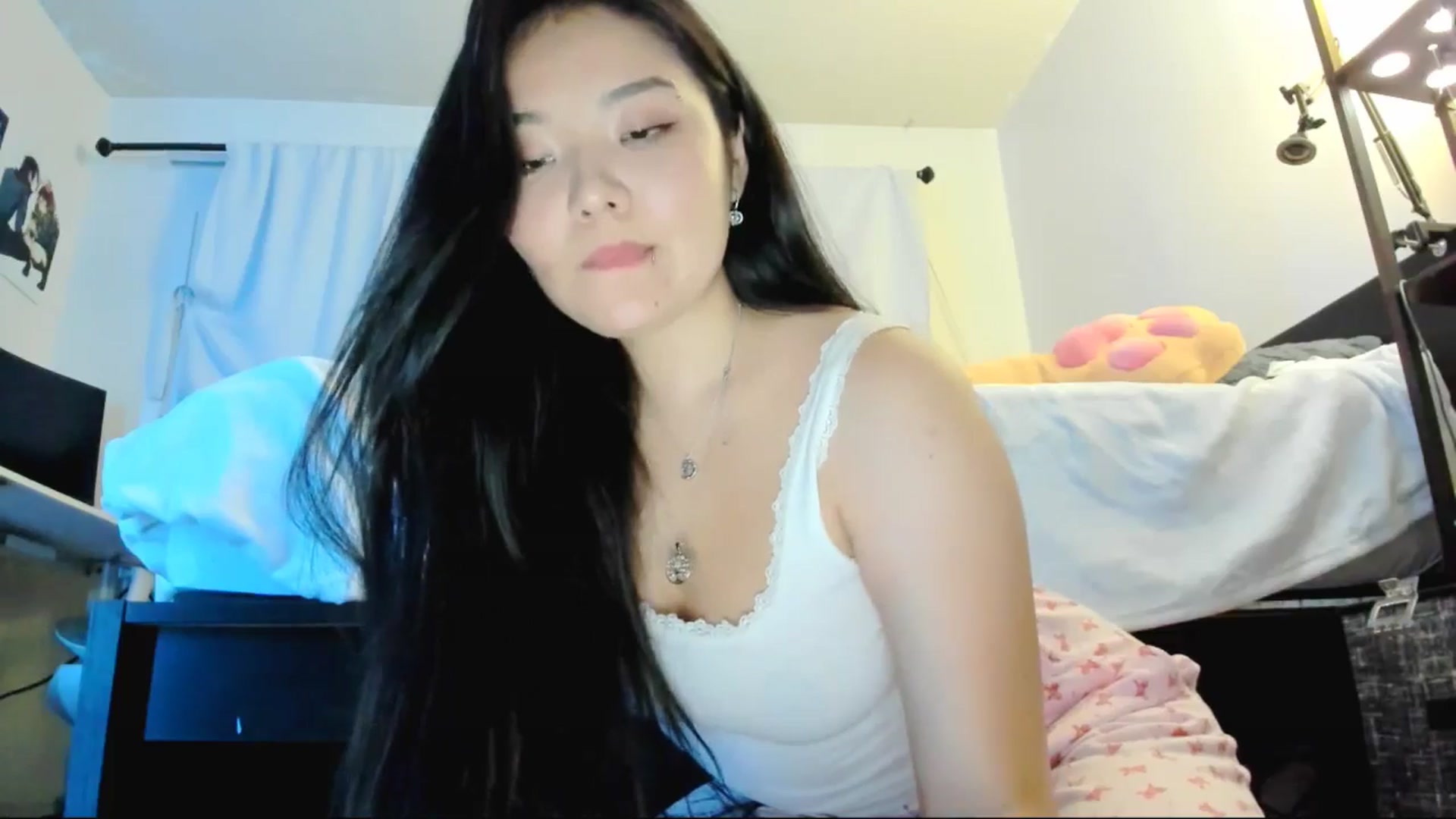 Gallery image thumbnail from Melody__K's myfreecams stream on, 11/11/2025, 09:24 image 11 of 20
