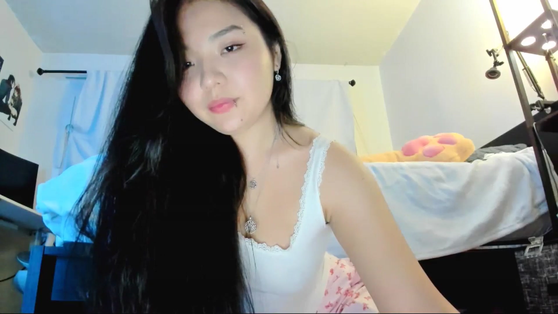 Gallery image thumbnail from Melody__K's myfreecams stream on, 11/11/2025, 09:24 image 3 of 20
