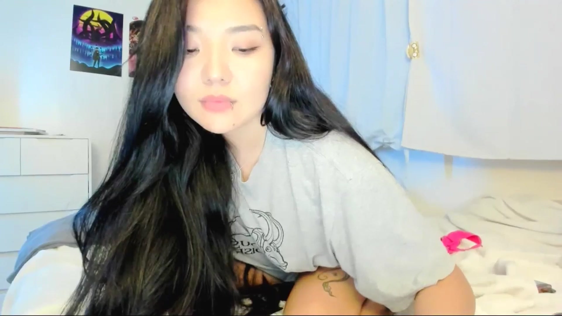 Gallery image thumbnail from Melody__K's myfreecams stream on, 11/11/2025, 12:37 image 7 of 20