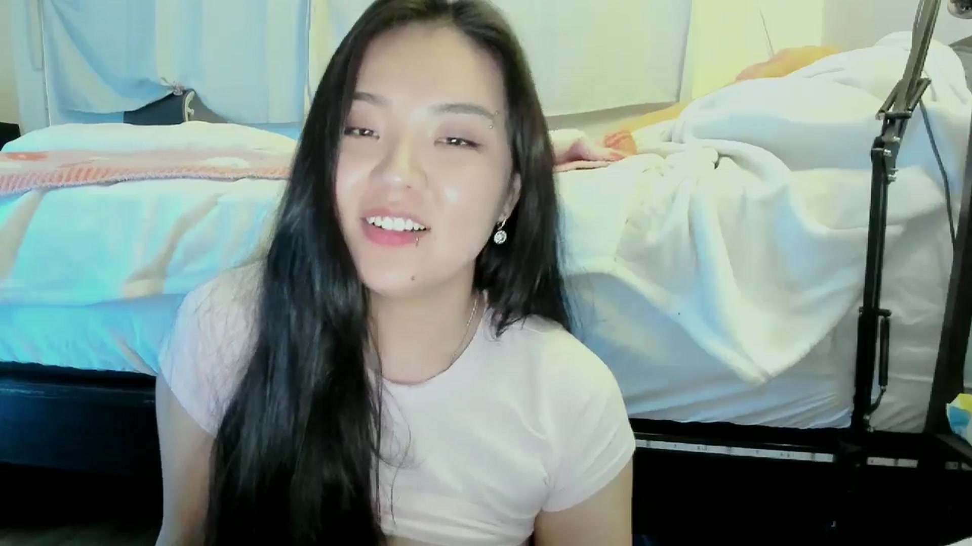 Gallery image thumbnail from Melody__K's myfreecams stream on, 12/15/2025, 10:54 image 9 of 20