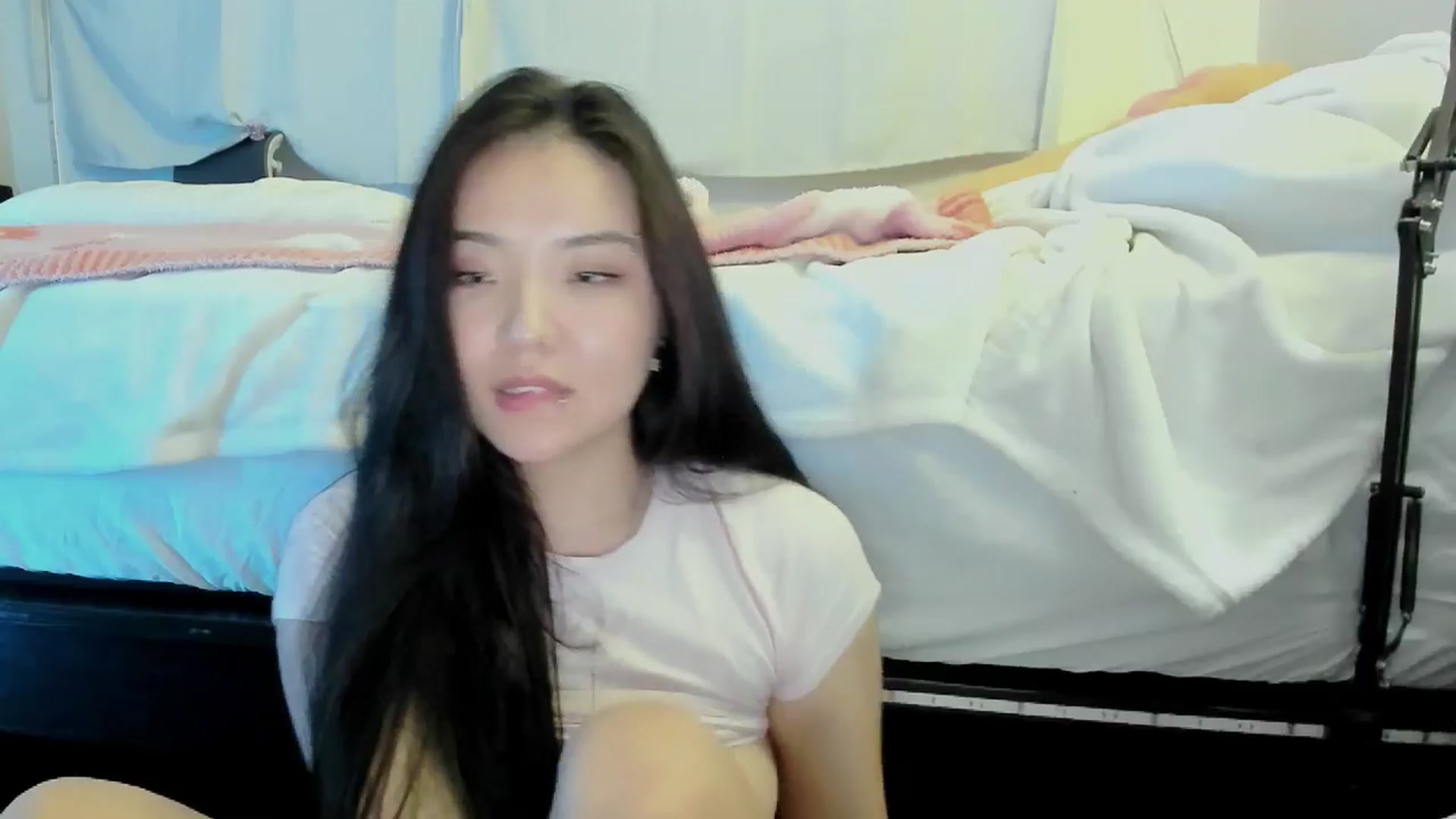Gallery image thumbnail from Melody__K's myfreecams stream on, 12/15/2025, 10:54 image 7 of 20