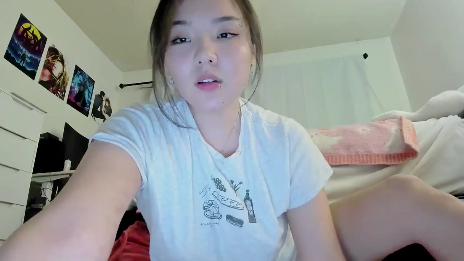 Gallery image thumbnail from Melody__K's myfreecams stream on, 12/26/2025, 11:05 image 6 of 20