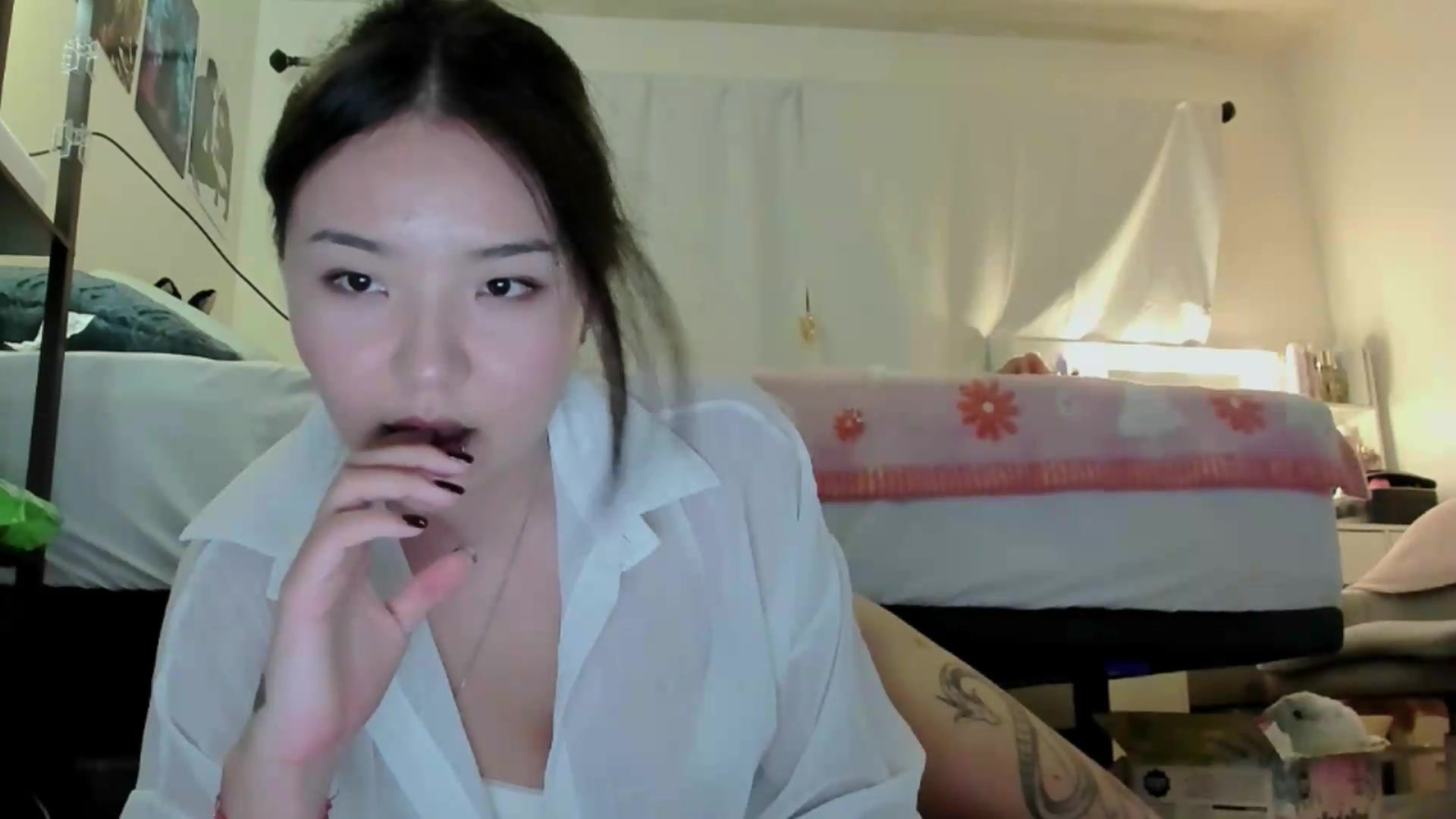 Gallery image thumbnail from Melody__K's myfreecams stream on, 08/27/2026, 04:20 image 16 of 20