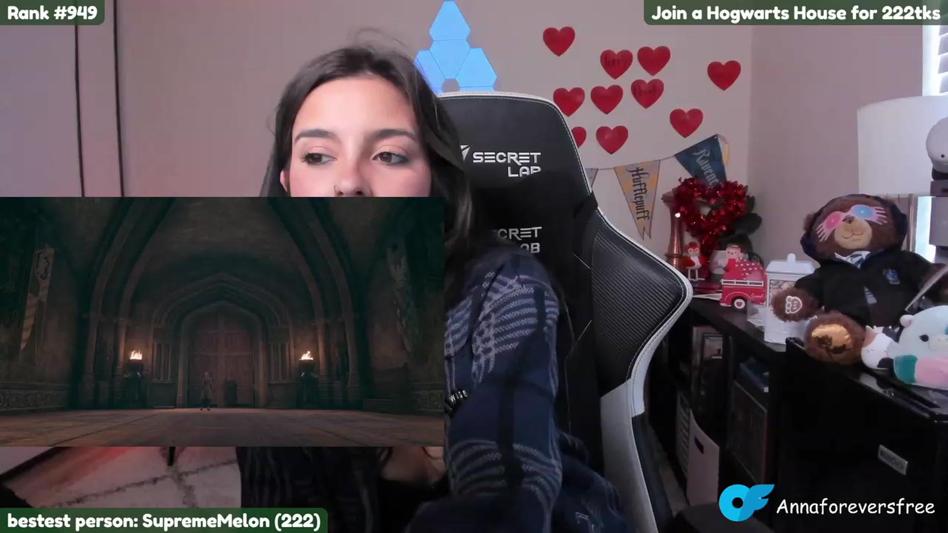 Gallery image thumbnail from Melon's myfreecams stream on, 02/14/2023, 24:51 image 15 of 20