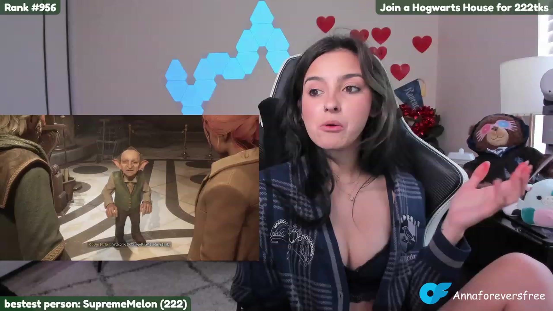 Gallery image thumbnail from Melon's myfreecams stream on, 02/14/2023, 24:51 image 10 of 20