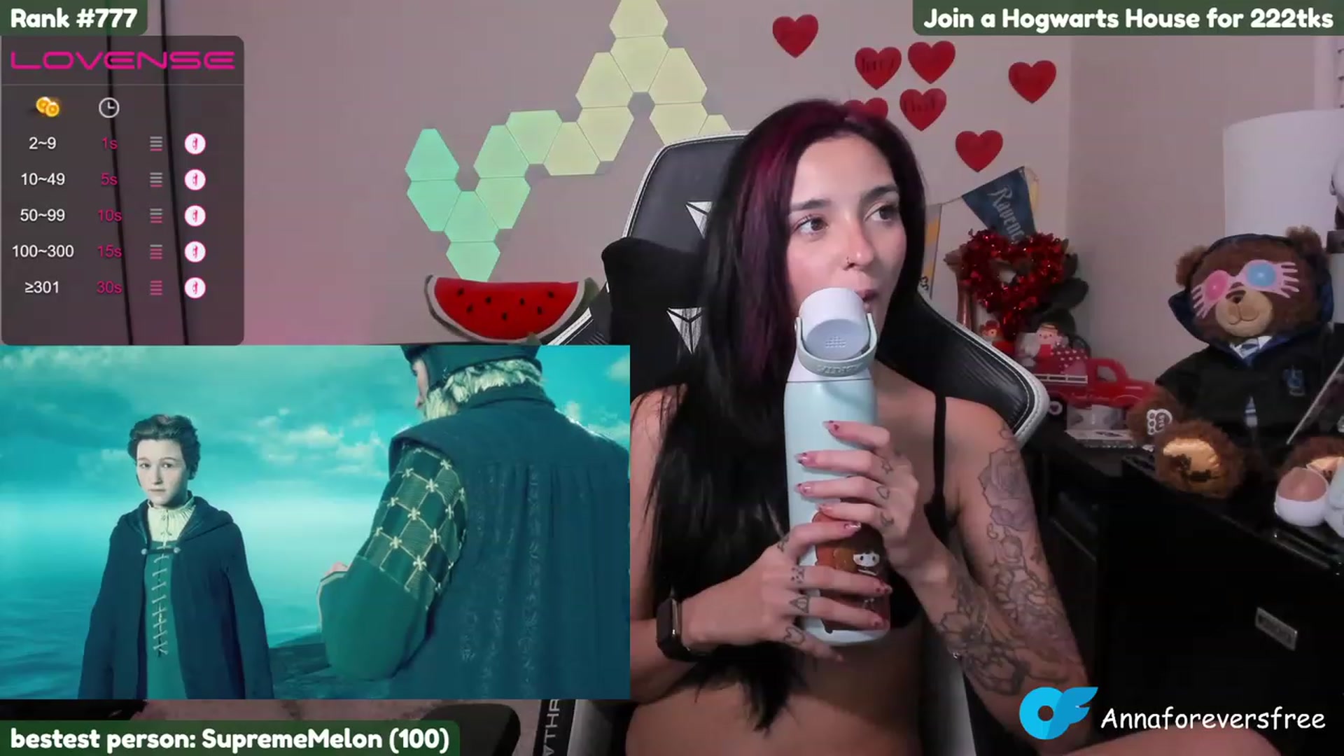 Gallery image thumbnail from Melon's myfreecams stream on, 02/19/2023, 02:19 image 17 of 20