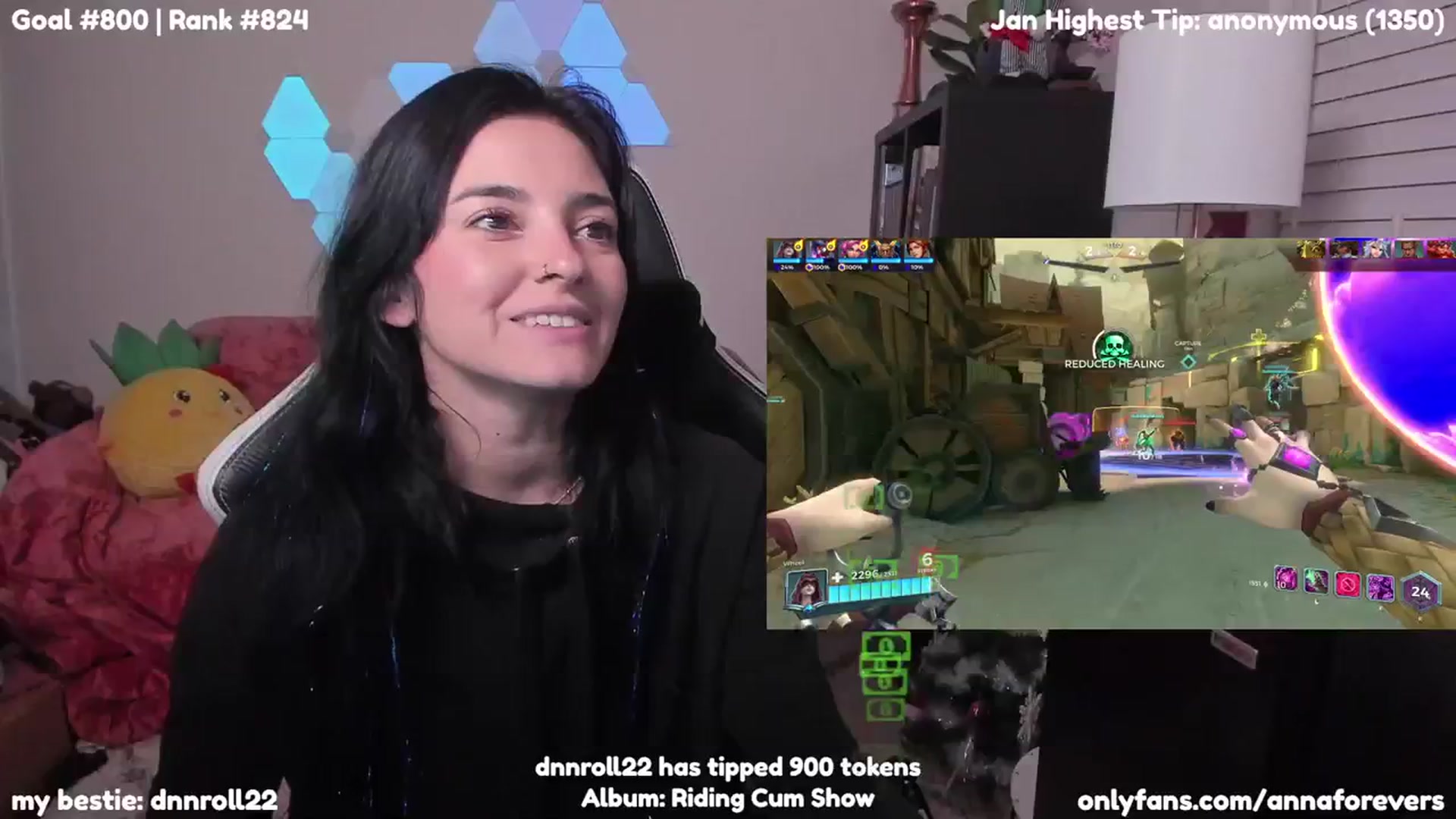 Gallery image thumbnail from Melon's myfreecams stream on, 01/13/2024, 03:29 image 11 of 20