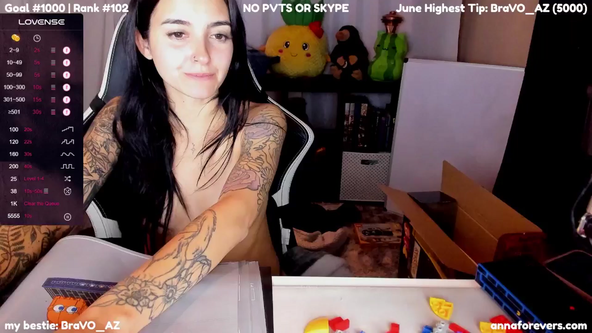 Gallery image thumbnail from Melon's myfreecams stream on, 06/04/2024, 04:48 image 18 of 20