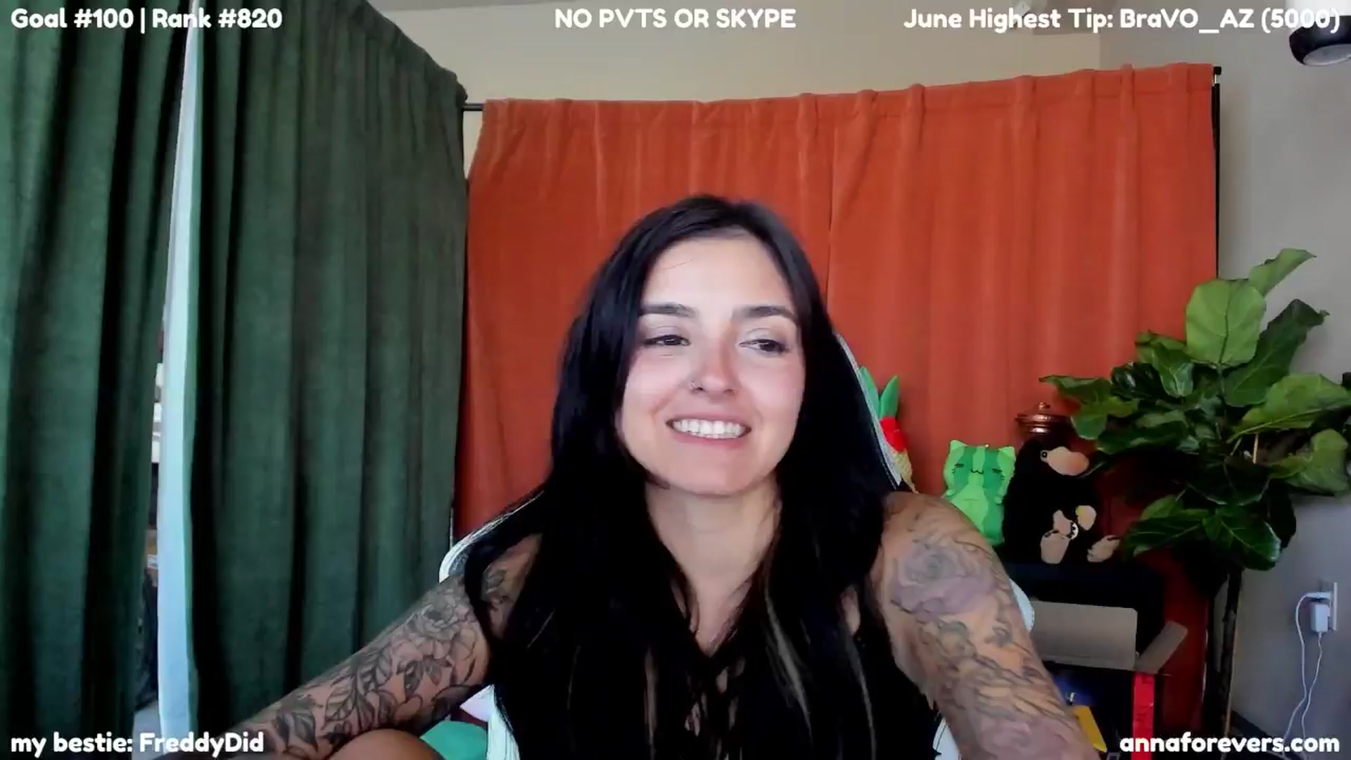 Gallery image thumbnail from Melon's myfreecams stream on, 06/17/2024, 02:07 image 16 of 20