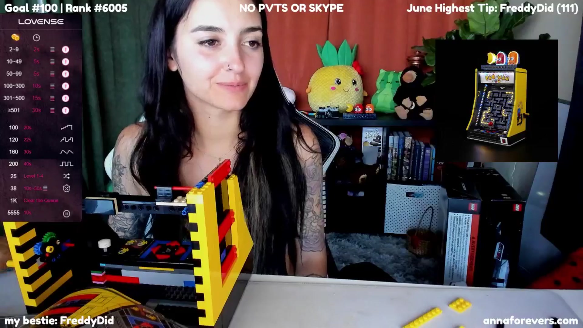 Gallery image thumbnail from Melon's myfreecams stream on, 07/06/2024, 03:13 image 8 of 20