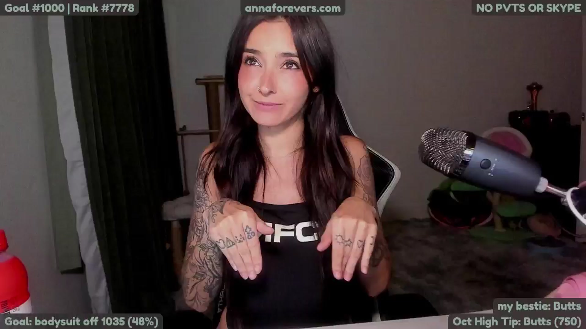 Gallery image thumbnail from Melon's myfreecams stream on, 10/20/2024, 02:55 image 2 of 20
