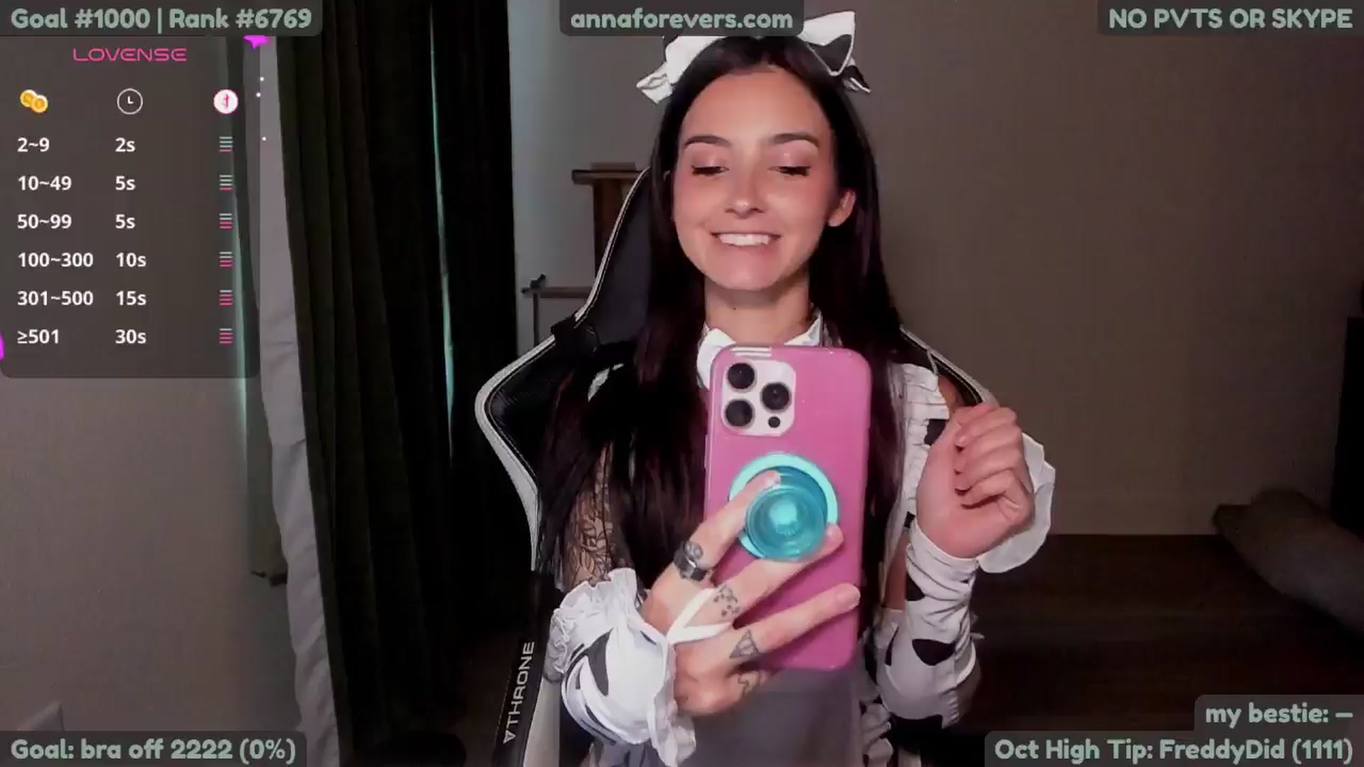 Gallery image thumbnail from Melon's myfreecams stream on, 10/22/2024, 02:40 image 1 of 20