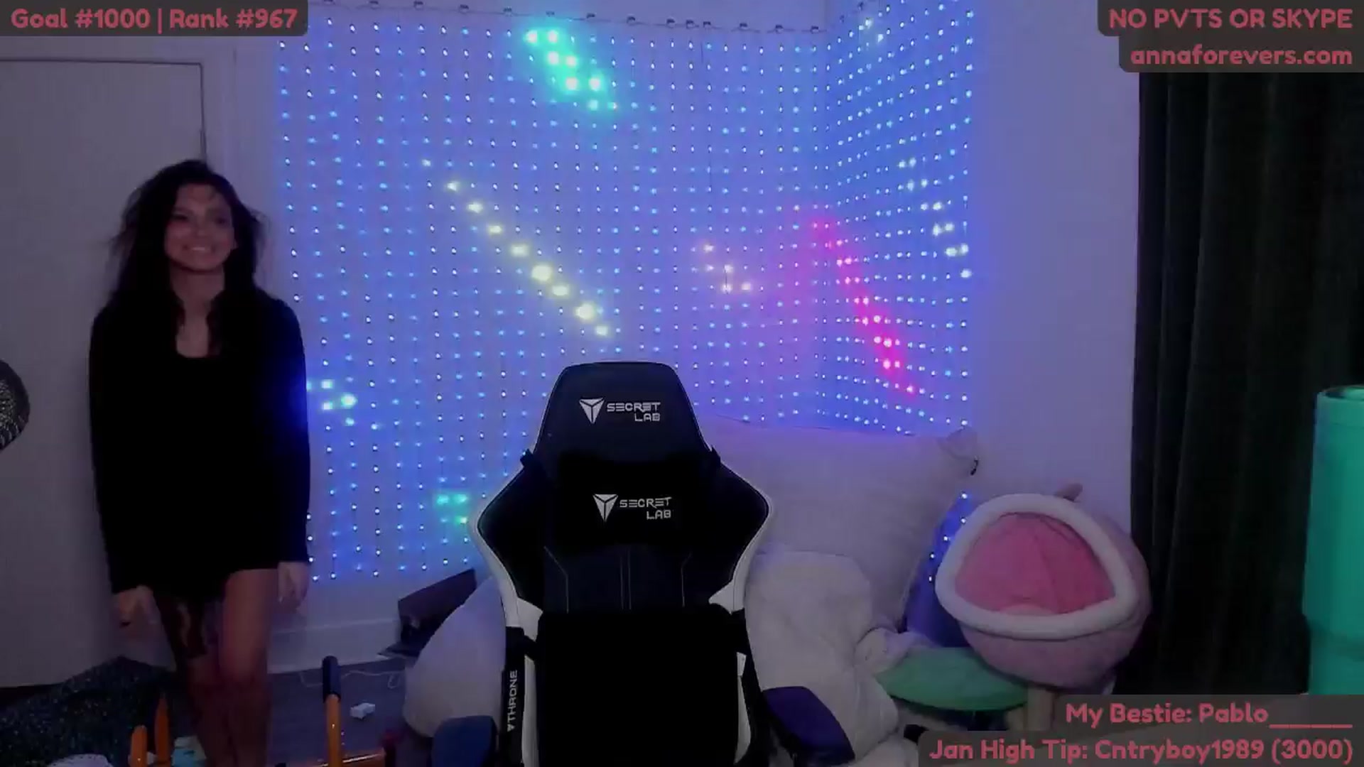Gallery image thumbnail from Melon's myfreecams stream on, 01/09/2025, 24:00 image 17 of 20