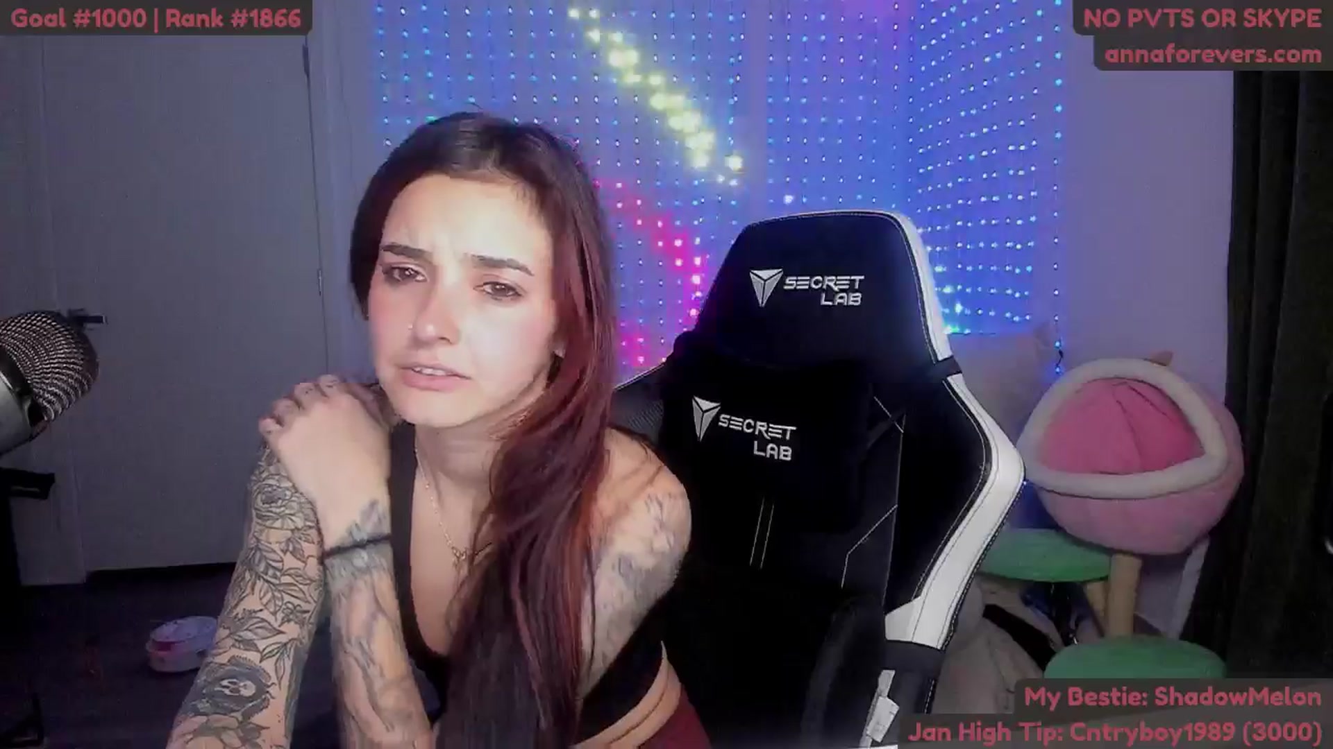 Gallery image thumbnail from Melon's myfreecams stream on, 01/28/2025, 04:11 image 5 of 20
