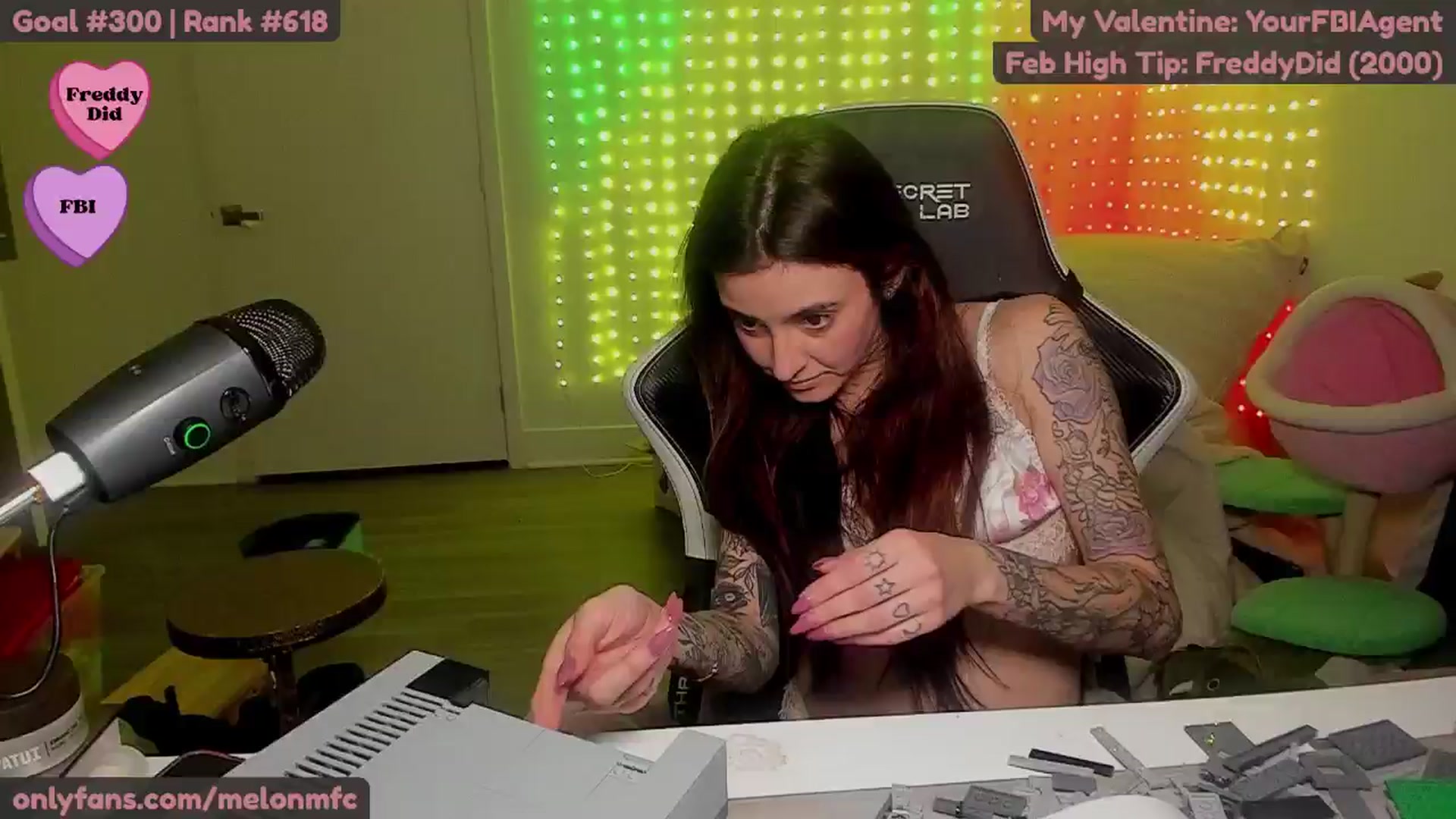 Gallery image thumbnail from Melon's myfreecams stream on, 02/15/2025, 05:28 image 6 of 20