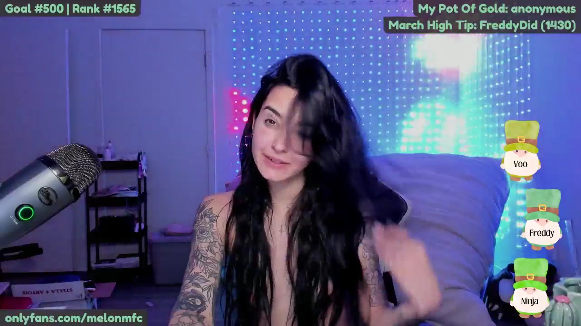 Gallery image thumbnail from Melon's myfreecams stream on, 03/28/2025, 04:00 image 10 of 20