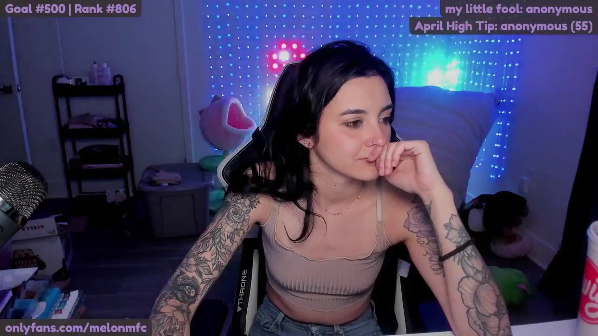 Gallery image thumbnail from Melon's myfreecams stream on, 04/03/2025, 01:20 image 9 of 20