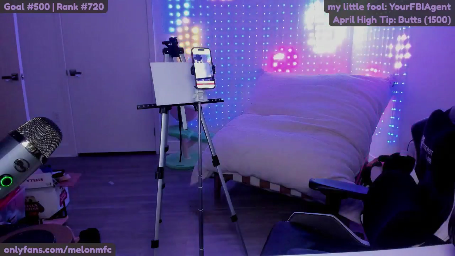 Gallery image thumbnail from Melon's myfreecams stream on, 04/06/2025, 03:37 image 11 of 20