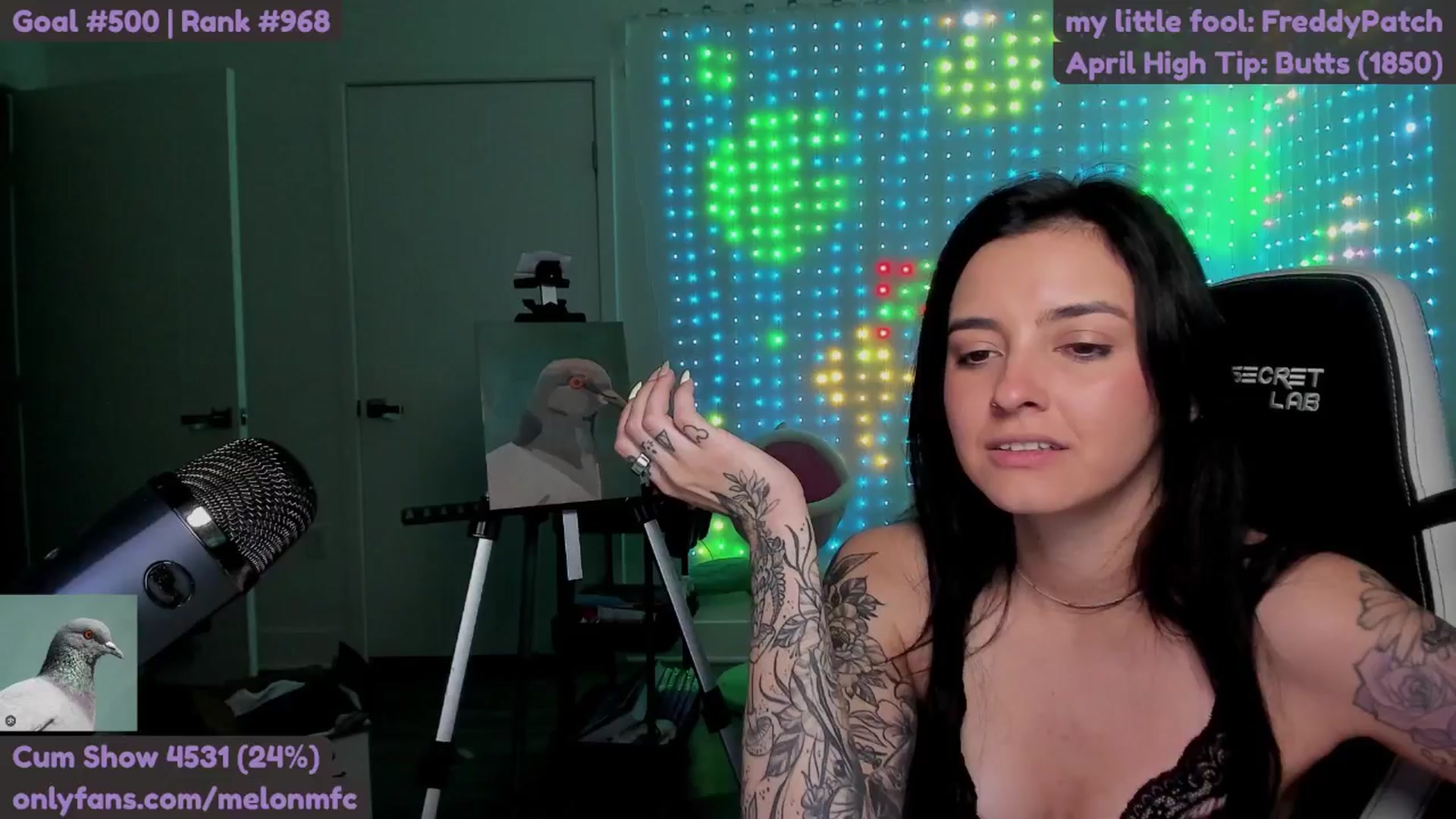 Gallery image thumbnail from Melon's myfreecams stream on, 04/26/2025, 04:32 image 1 of 20